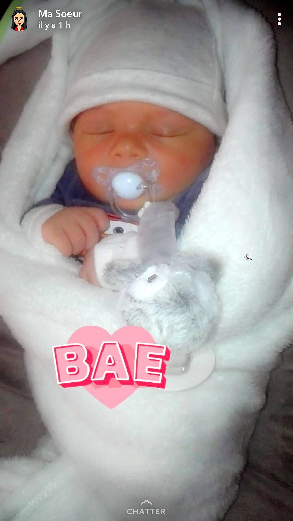 Elyas a rejoint le concours — aidez-le/la à gagner de superbes lots ! baby, child, person