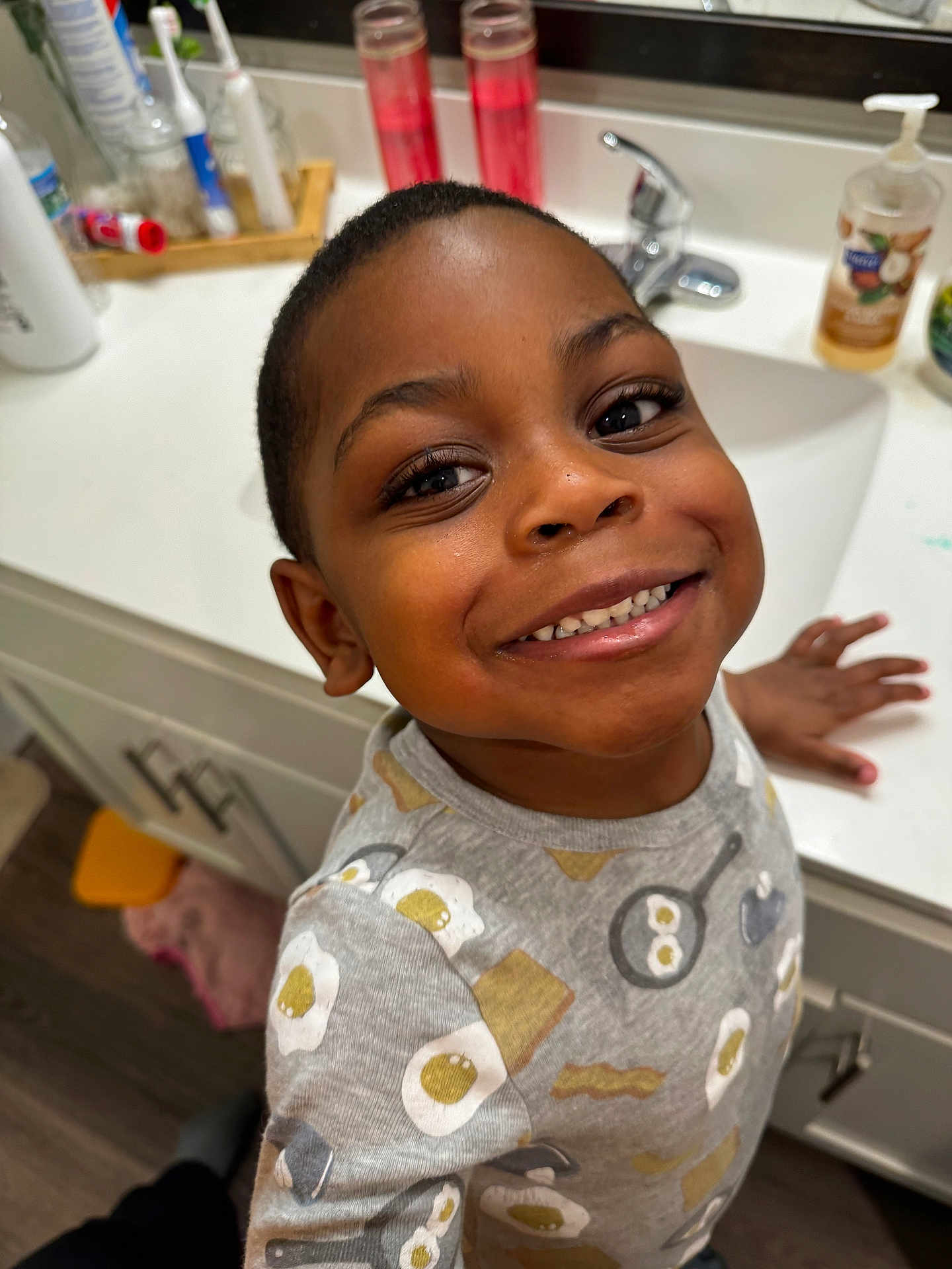 Jerrod is registered to the contest to win money with this photo: basin, bodypart, brush, child, clothing, device, face, female, finger, girl, glove, hand, happy, head, person, photography, portrait, smile, tool, toothbrush