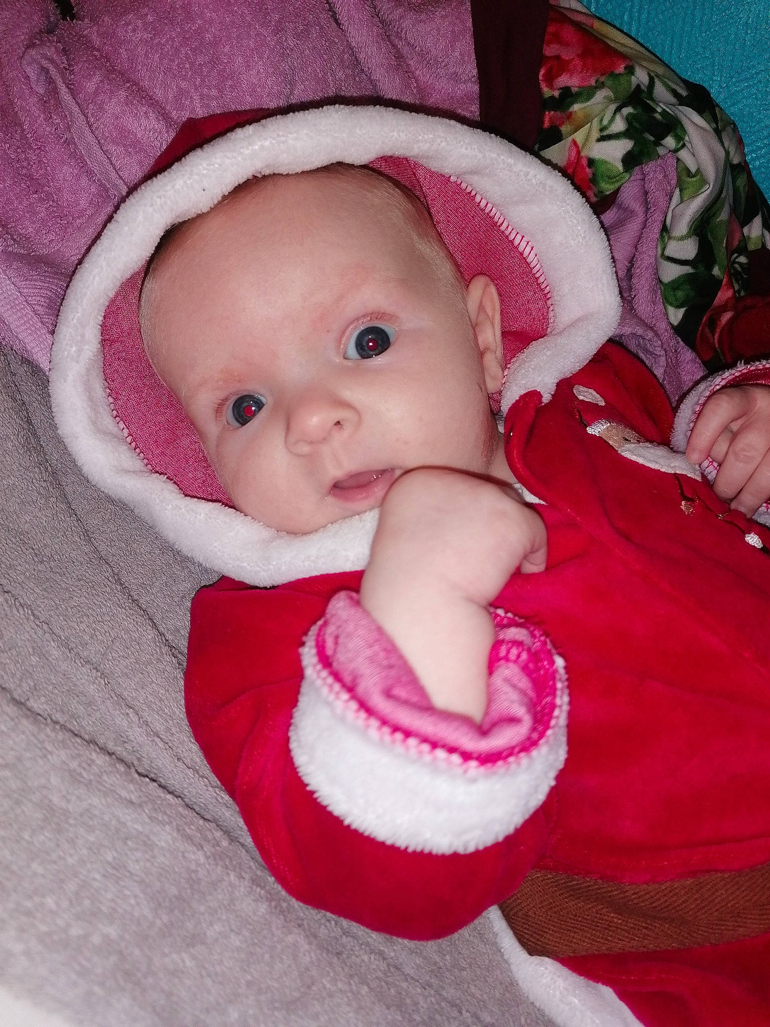 Mélodie participe au concours pour gagner de l'argent avec cette photo : baby, baby_products, cheek, child, head, lip, person, pink, product, skin, toddler