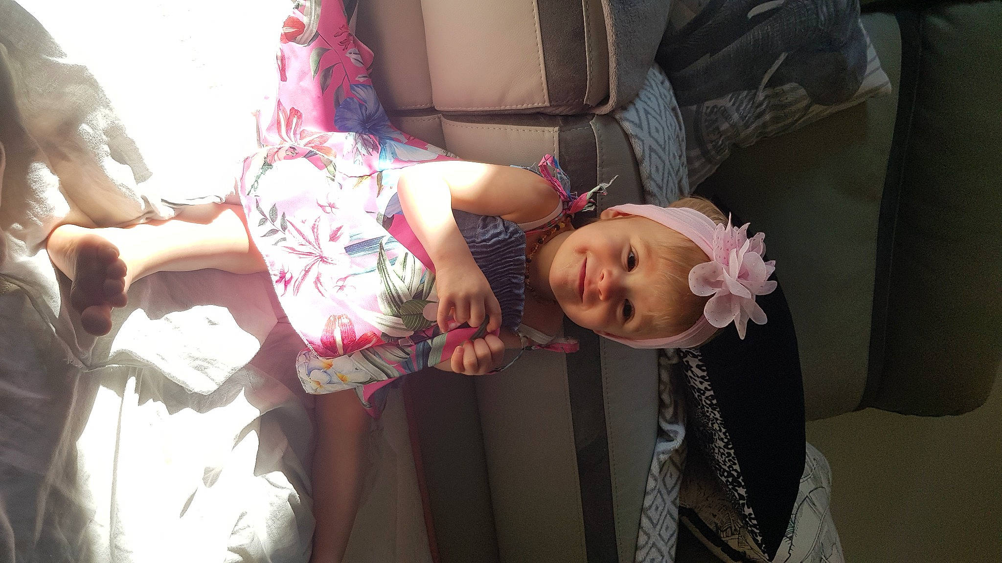 Louana a rejoint le concours — aidez-le/la à gagner de superbes lots ! beauty, child, comfort, dress, elbow, event, fashion, fun, gesture, happy, human_leg, leisure, magenta, person, pink, plant, skin, smile, textile, thigh