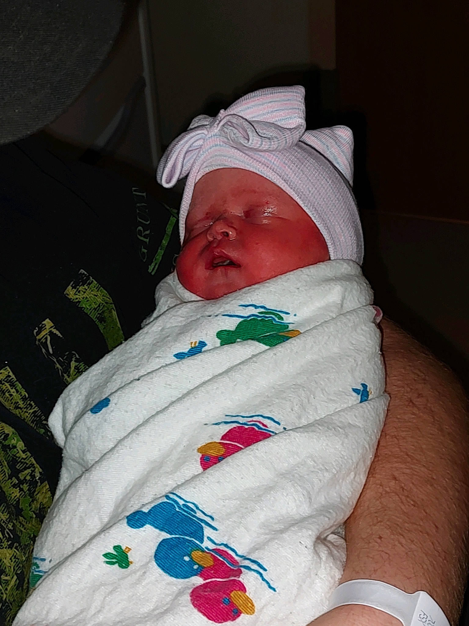 Sophia is registered to the contest to win money with this photo: baby, baby_products, baby_safety, baby_sleeping, baby_toddler_clothing, carmine, cheek, child, comfort, elbow, eye, glasses, human_leg, linens, mouth, nose, person, room, sleeve, textile