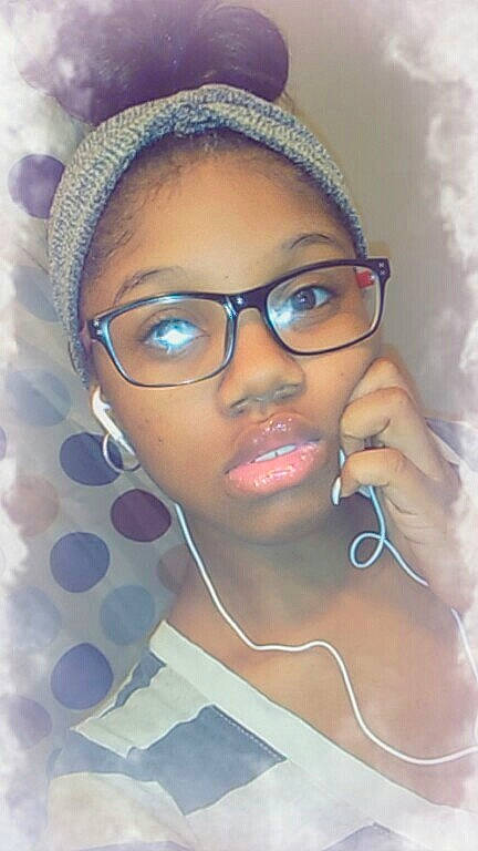 Crashawn is registered to the contest to win money with this photo: cheek, chin, cool, eyebrow, eyewear, face, forehead, girl, glasses, head, headgear, jaw, lip, nose, person, portrait, self_portrait, selfie, vision_care