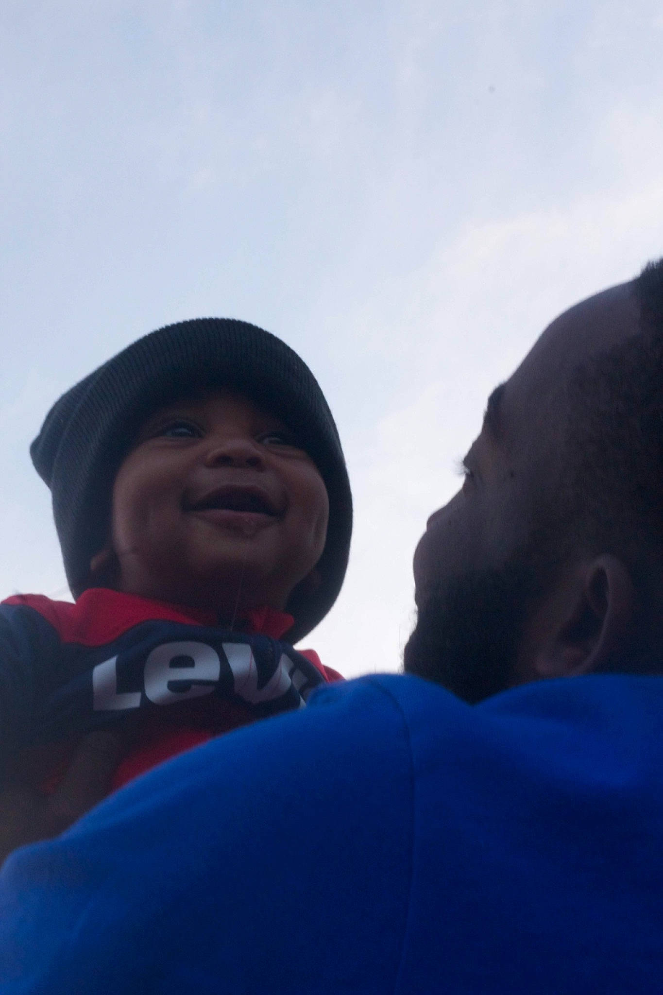 Damari is registered to the contest to win money with this photo: adventure, child, cloud, meteorological_phenomenon, mountain, person, photography, recreation, sky, smile, snow, tourism, travel, tree, vacation, winter, world