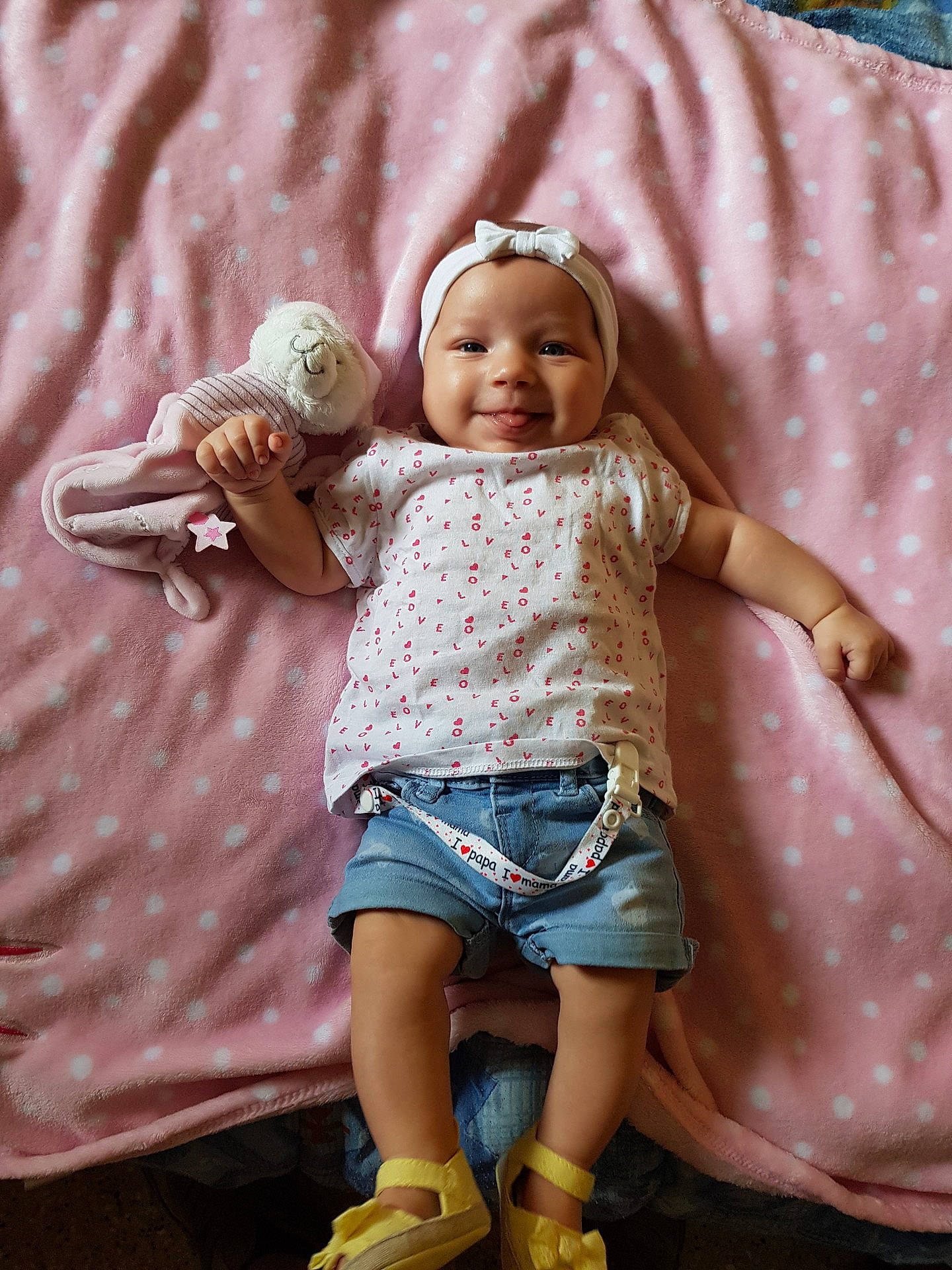 Miya a rejoint le concours — aidez-le/la à gagner de superbes lots ! child, doll, girl, human_hair_color, infant, joy, person, pink, skin, toddler, toy