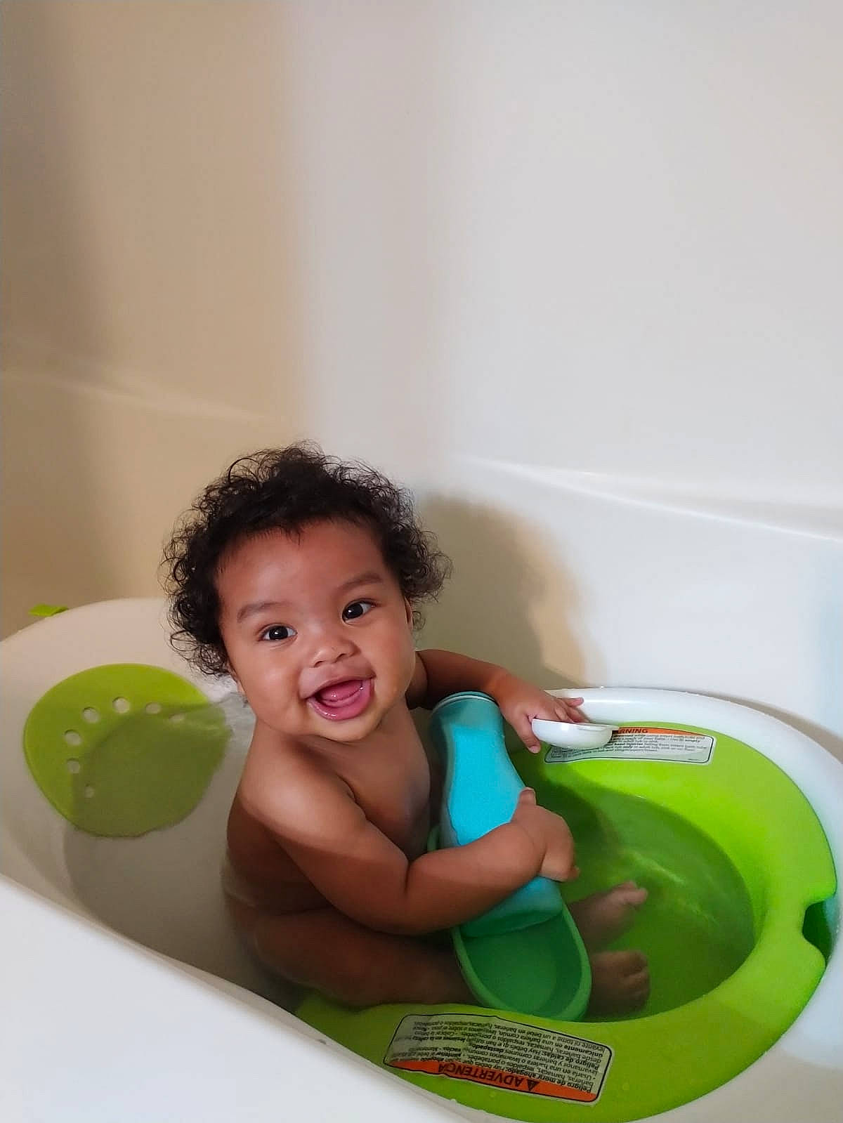 Benson joined the competition — help win amazing prizes! baby, baby_products, bathing, child, circle, comfort, dishware, fun, happy, leisure, person, plate, platter, plumbing, porcelain, product, room, serveware, sitting, tableware