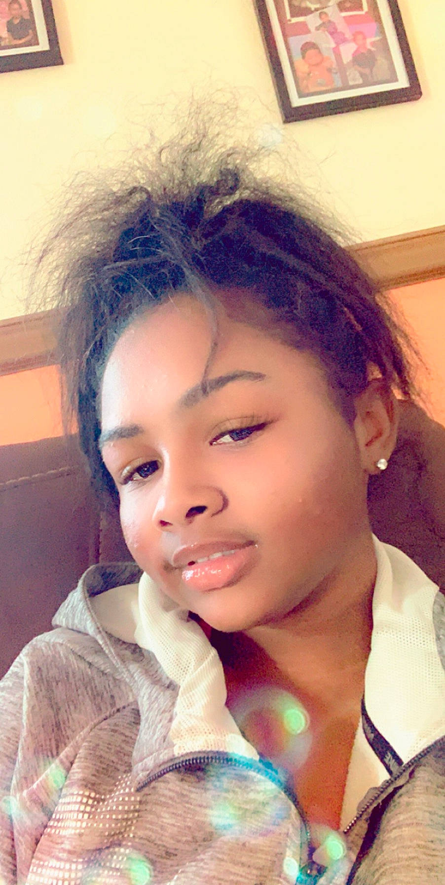 Zmaya is registered to the contest to win money with this photo: beauty, black_hair, cheek, child, chin, cool, ear, eyebrow, face, forehead, hair, hair_coloring, hairstyle, head, jaw, lip, nose, person, selfie, skin