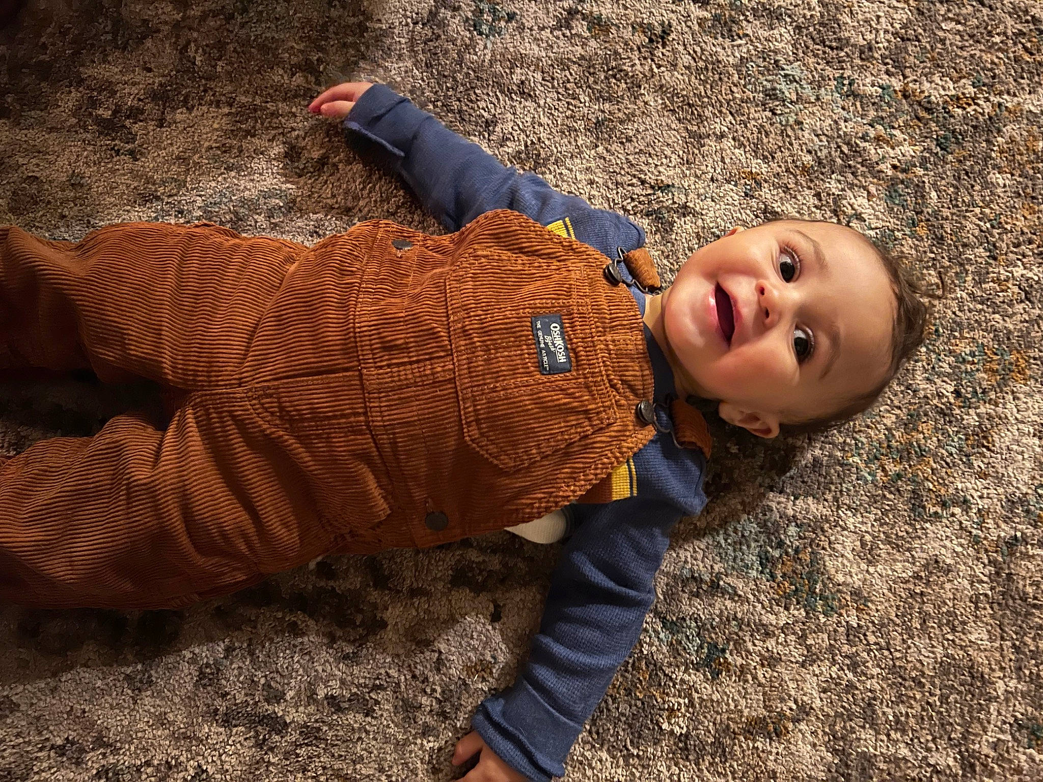 Mak joined the competition — help win amazing prizes! asphalt, child, flash_photography, flooring, grass, grassland, happy, human, landscape, leaf, mammal, pattern, people_in_nature, person, sitting, smile, soil, toddler, tree, vertebrate