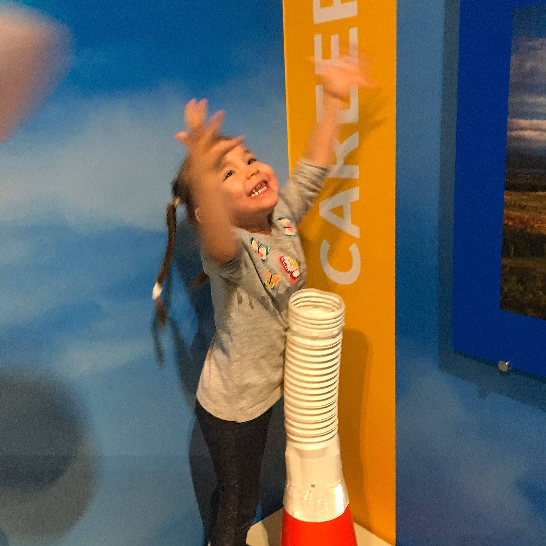 Allyana is registered to the contest to win money with this photo: blue, cloud, finger, fun, happy, person, sky, smile, summer, vacation, world