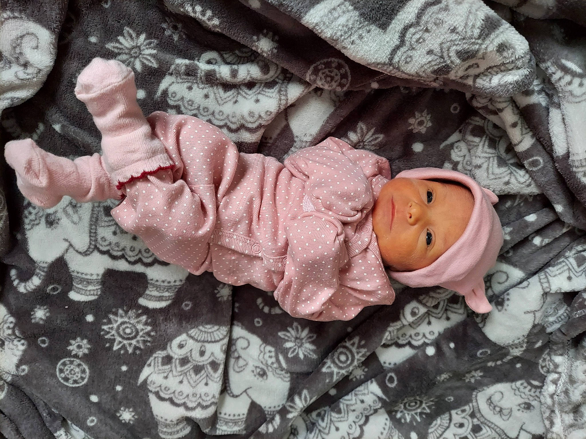 Averiana is registered to the contest to win money with this photo: baby, baby_products, baby_toddler_clothing, beauty, cheek, child, comfort, eye, head, headwear, linens, pattern, people, person, pink, product, room, skin, sleeve, smile