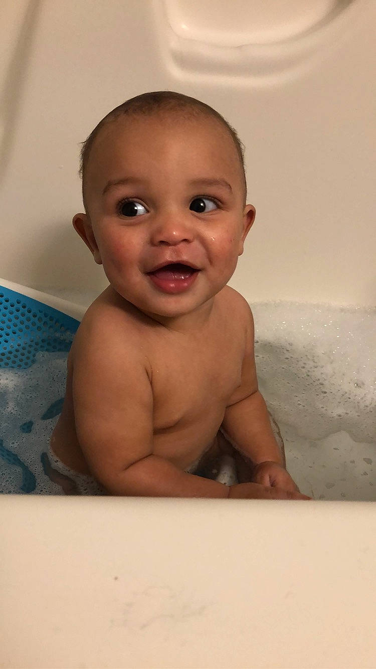 Kadyn is registered to the contest to win money with this photo: baby, baby_bathing, baby_making_funny_faces, bathing, bathtub, cheek, child, chin, eye, face, facial_expression, forehead, head, lip, muscle, nose, person, skin, smile, toddler