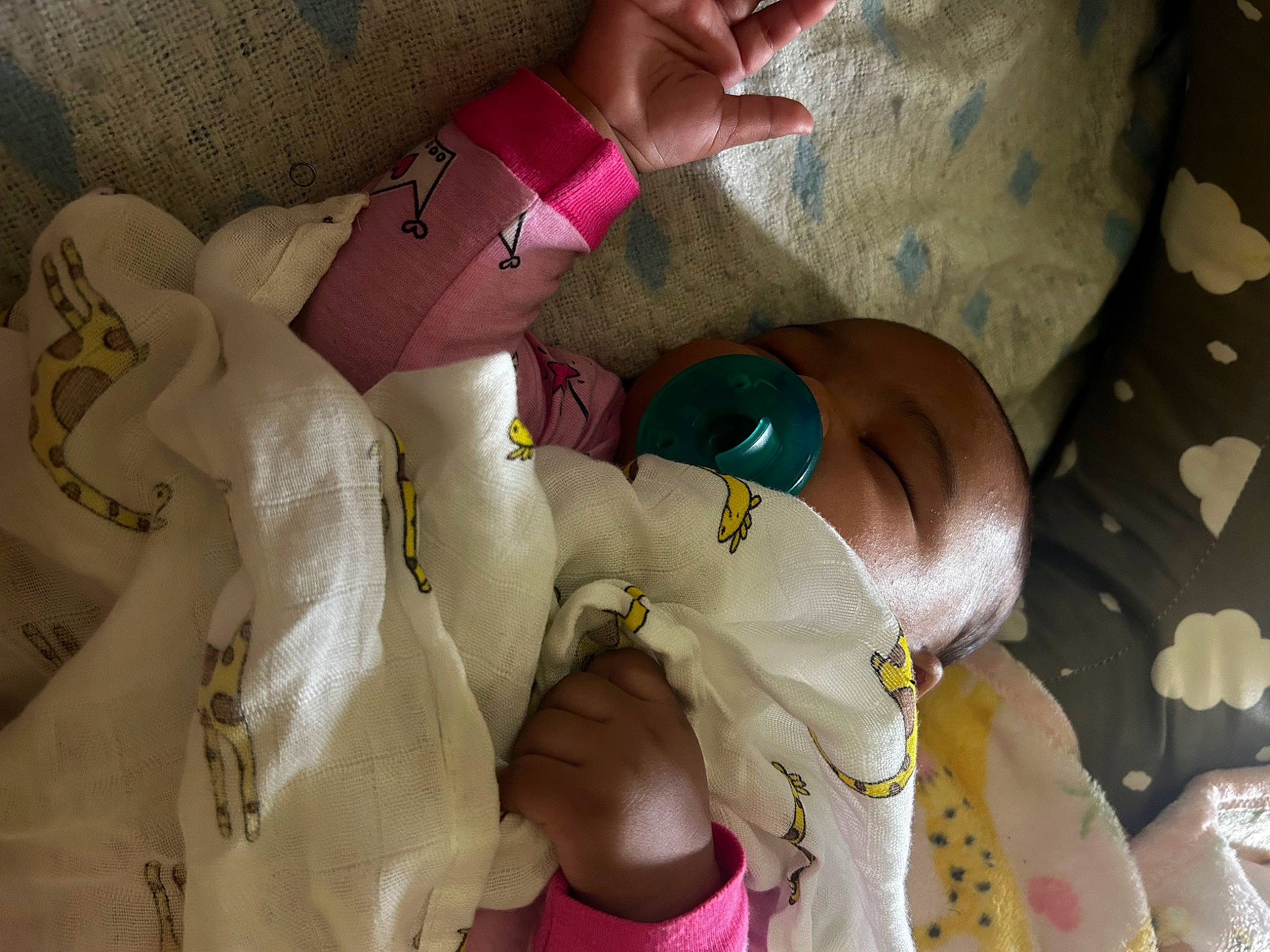 Emonie joined the competition — help win amazing prizes! abdomen, baby, baby_products, child, comfort, finger, foot, gesture, hand, human_body, human_leg, leg, nail, person, pink, product, skin, sunglasses, textile, thigh