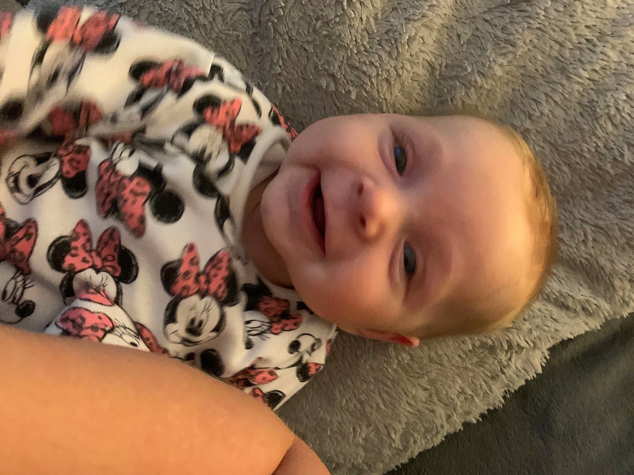 Annie is registered to the contest to win money with this photo: cheek, comfort, eye, eyebrow, face, hairstyle, happy, head, headgear, human_body, lip, mouth, neck, nose, person, skin, sleeve, smile, tree, vertebrate