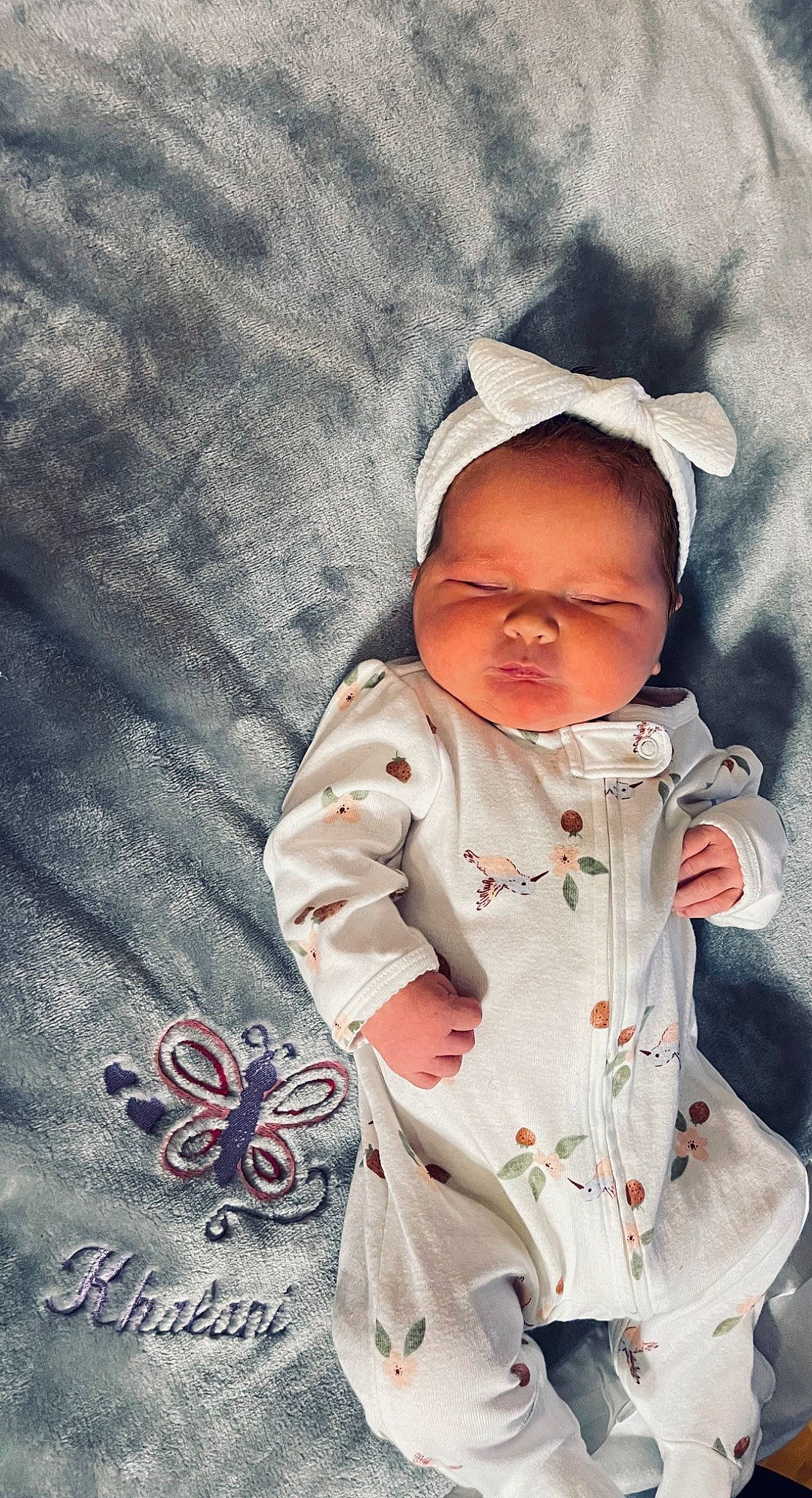 Khalani is registered to the contest to win money with this photo: baby, baby_products, baby_toddler_clothing, cap, child, collar, comfort, eyewear, happy, hat, headgear, illustration, linens, lip, pattern, person, portrait_photography, product, sleeve, toddler