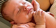 Lyana a rejoint le concours — aidez-le/la à gagner de superbes lots ! baby, sleeping, infant, pink_clothing, arms, person, closeup, peaceful, cute, child, skin, hand, portrait, resting, indoor, human, newborn, toddler, face, holding