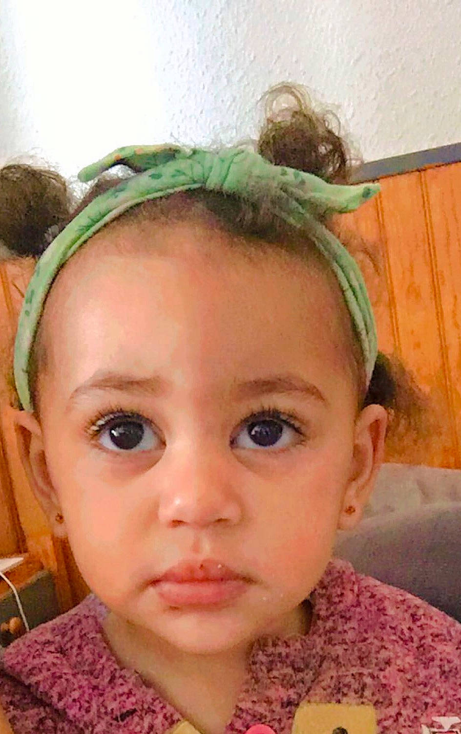 Kenza a rejoint le concours — aidez-le/la à gagner de superbes lots ! cheek, chin, ear, eye, eyebrow, eyelash, face, forehead, hairstyle, happy, headgear, human_body, iris, lip, mouth, neck, nose, person, shoulder, skin