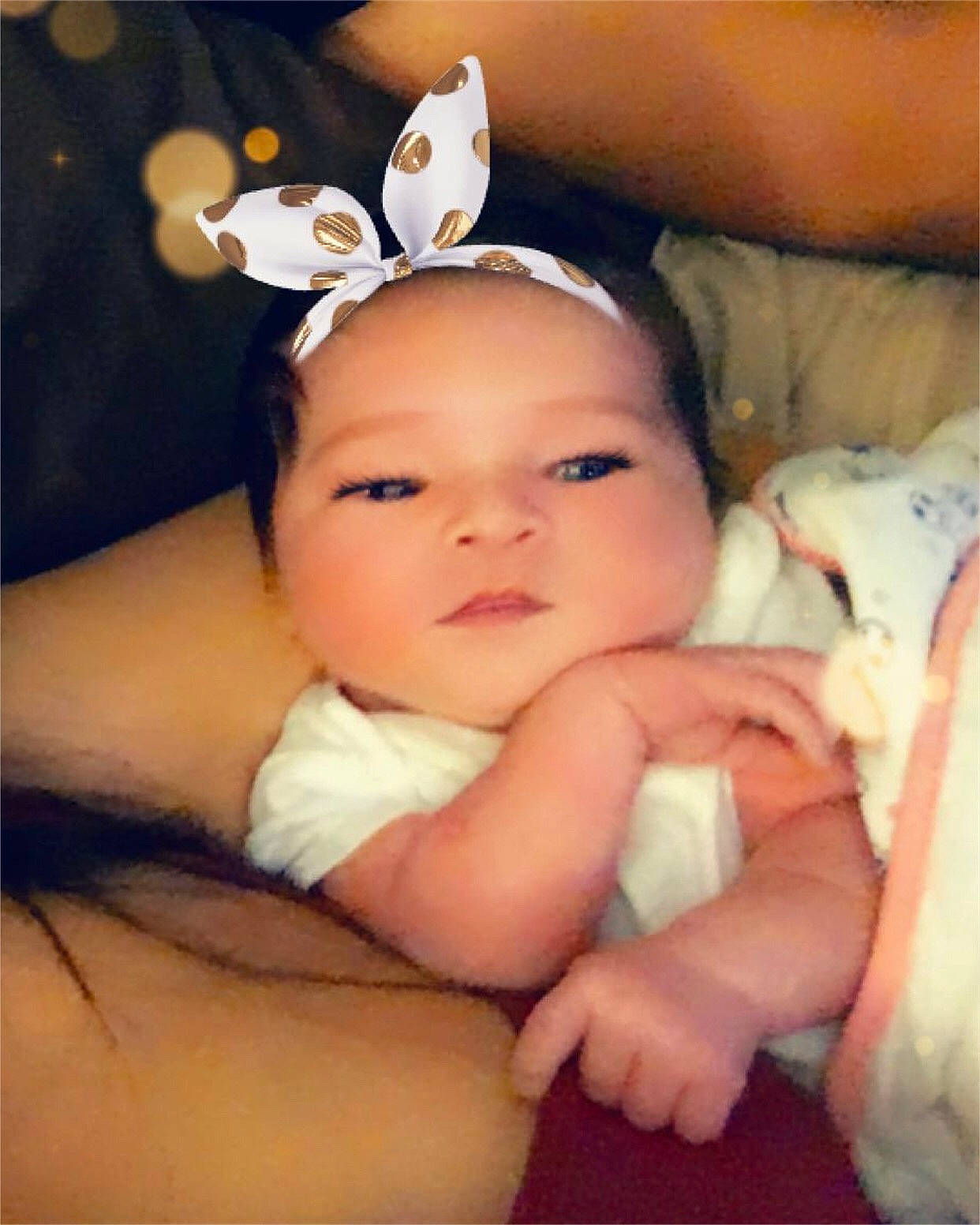 Giovanna is registered to the contest to win money with this photo: baby, child, ear, hair_accessory, headpiece, person, skin, toddler