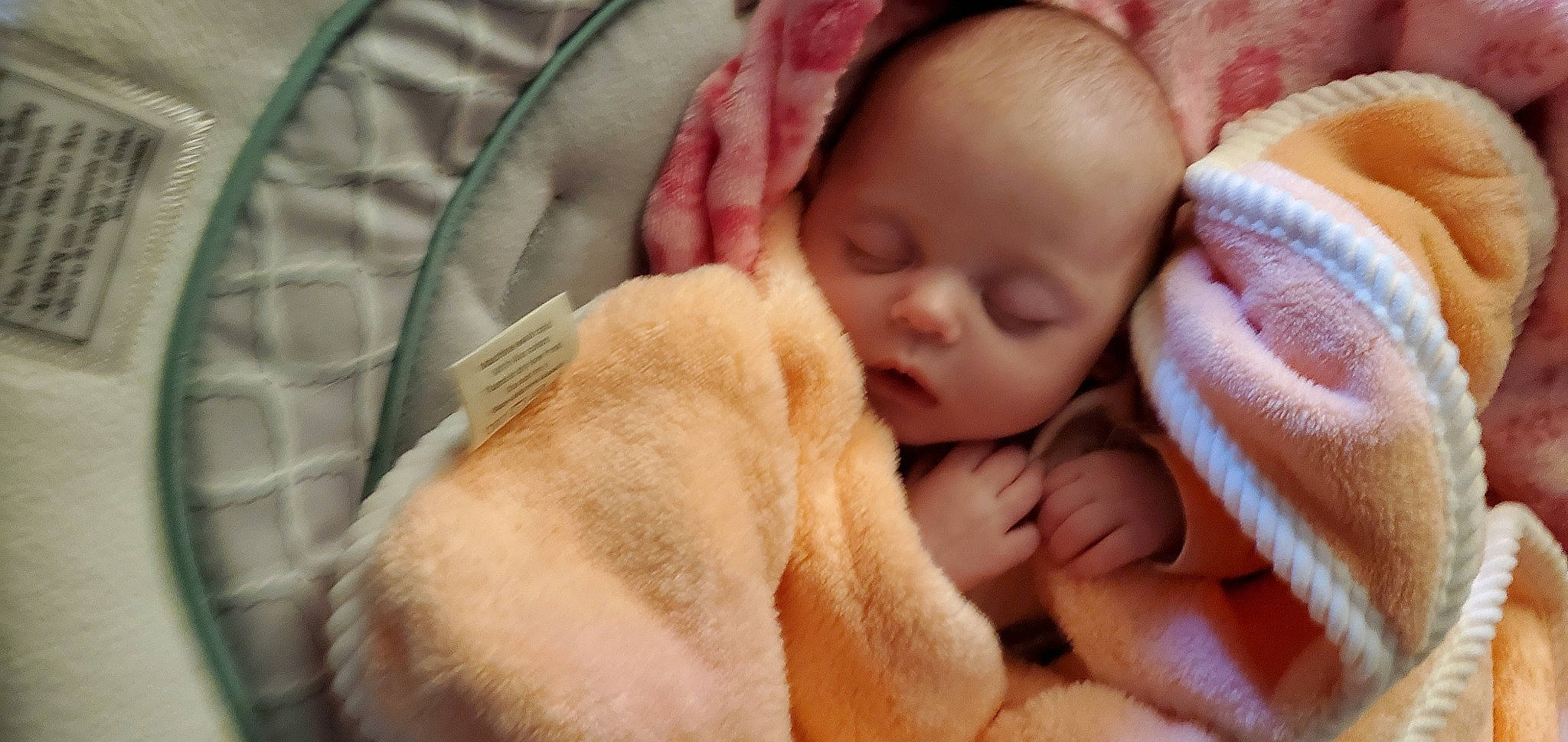 Kylin is registered to the contest to win money with this photo: baby, baby_products, baby_sleeping, baby_toddler_clothing, bedtime, cheek, child, comfort, ear, eye, fur, gesture, human_body, linens, lip, nail, nose, person, skin, toddler