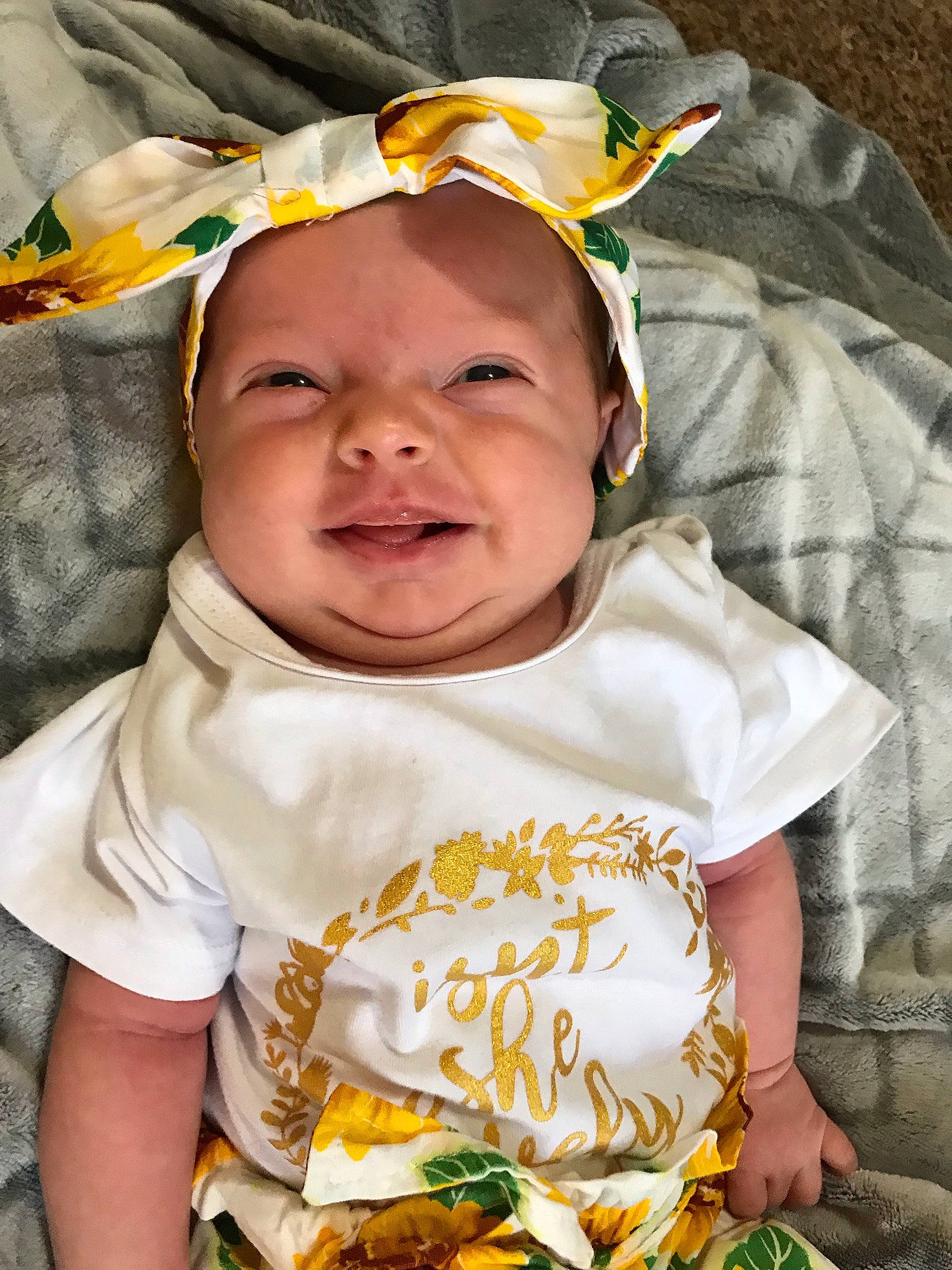 Haven is registered to the contest to win money with this photo: baby, child, hair_accessory, headgear, headwear, person, smile, toddler, yellow