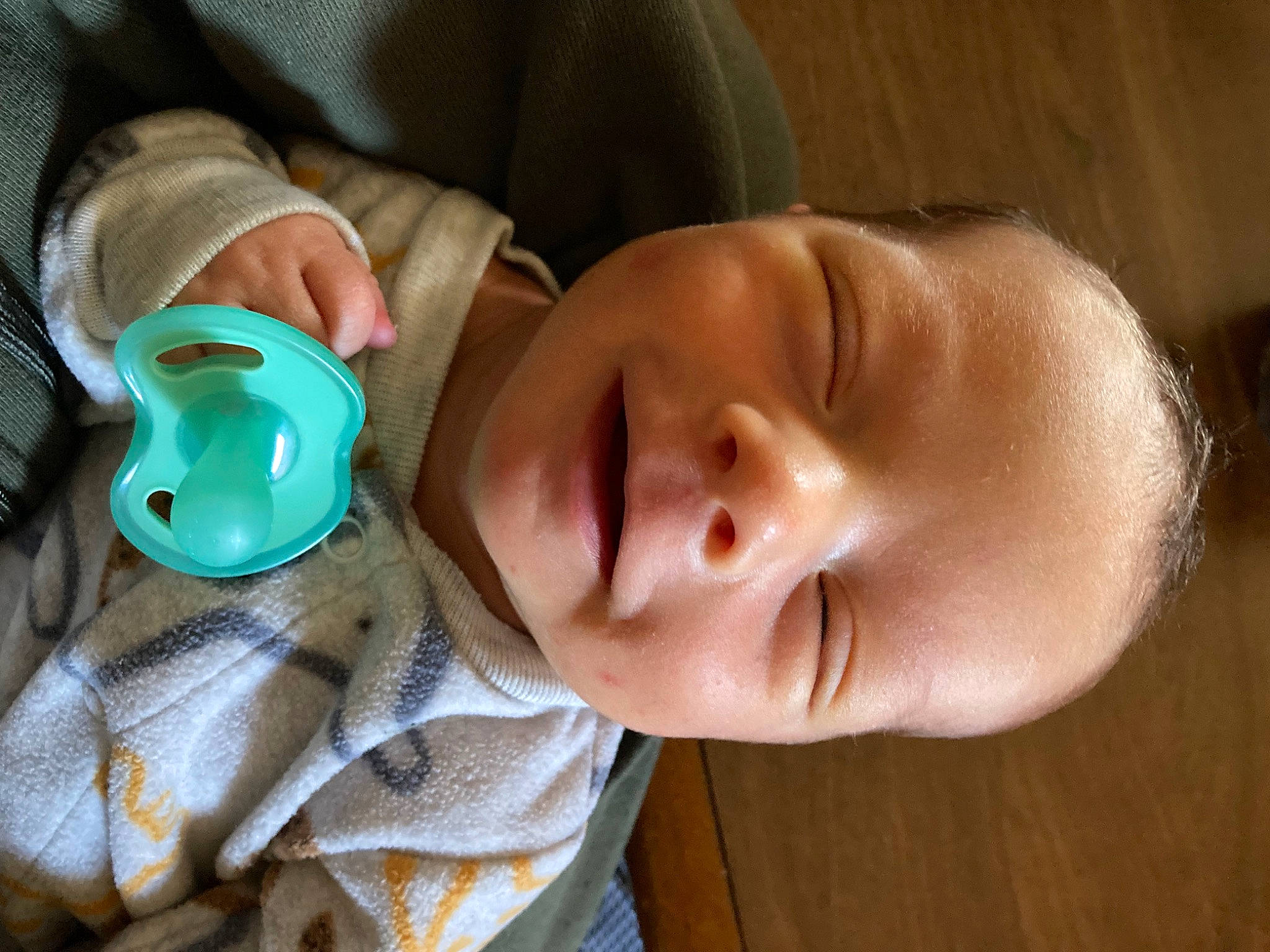 Koda is registered to the contest to win money with this photo: baby, baby_toddler_clothing, cheek, child, chin, comfort, ear, finger, happy, head, headgear, iris, lip, mouth, neck, nose, person, skin, smile, toddler