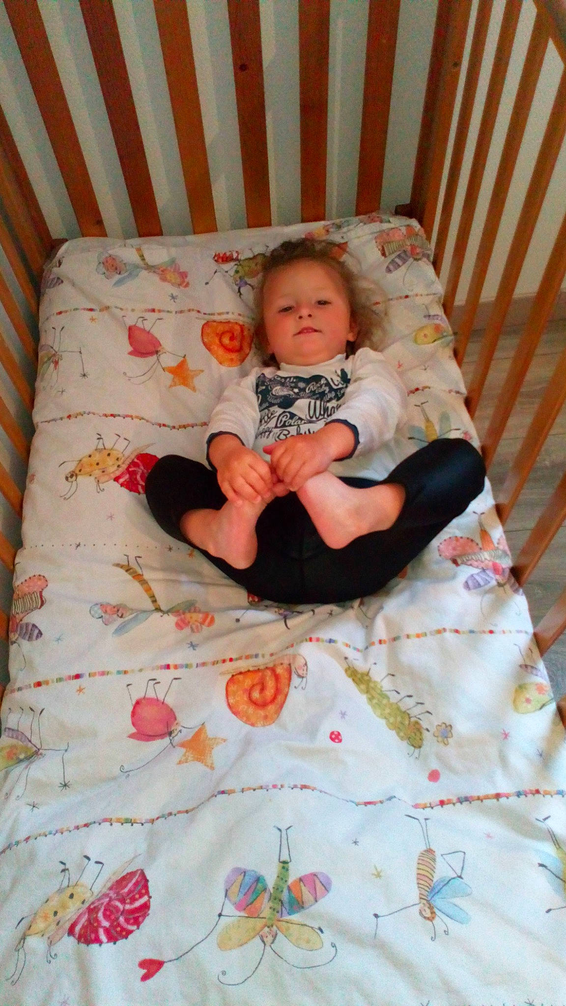 Annabelle a rejoint le concours — aidez-le/la à gagner de superbes lots ! baby, bedding, bedtime, blanket, child, comfort, furniture, linens, nap, nap_mat, person, room, sleep, textile, toddler