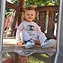 Valentine participe au concours pour gagner de l'argent avec cette photo : toddler, child, playground, slide, wooden_structure, outdoor, smile, pigtails, shoes, reflection, trees, daylight, casual_clothing, happy, play, nature, person, recreation, fun, cute