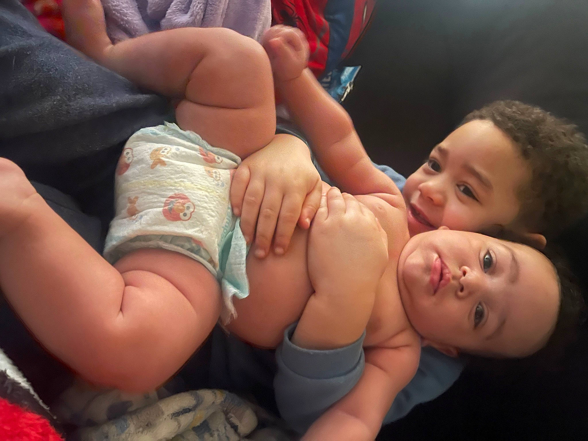 Baby Carlos is registered to the contest to win money with this photo: chest, finger, flash_photography, gesture, glasses, happy, human_body, joint, knee, leg, mouth, muscle, nail, neck, person, shoulder, skin, stomach, thigh, thumb