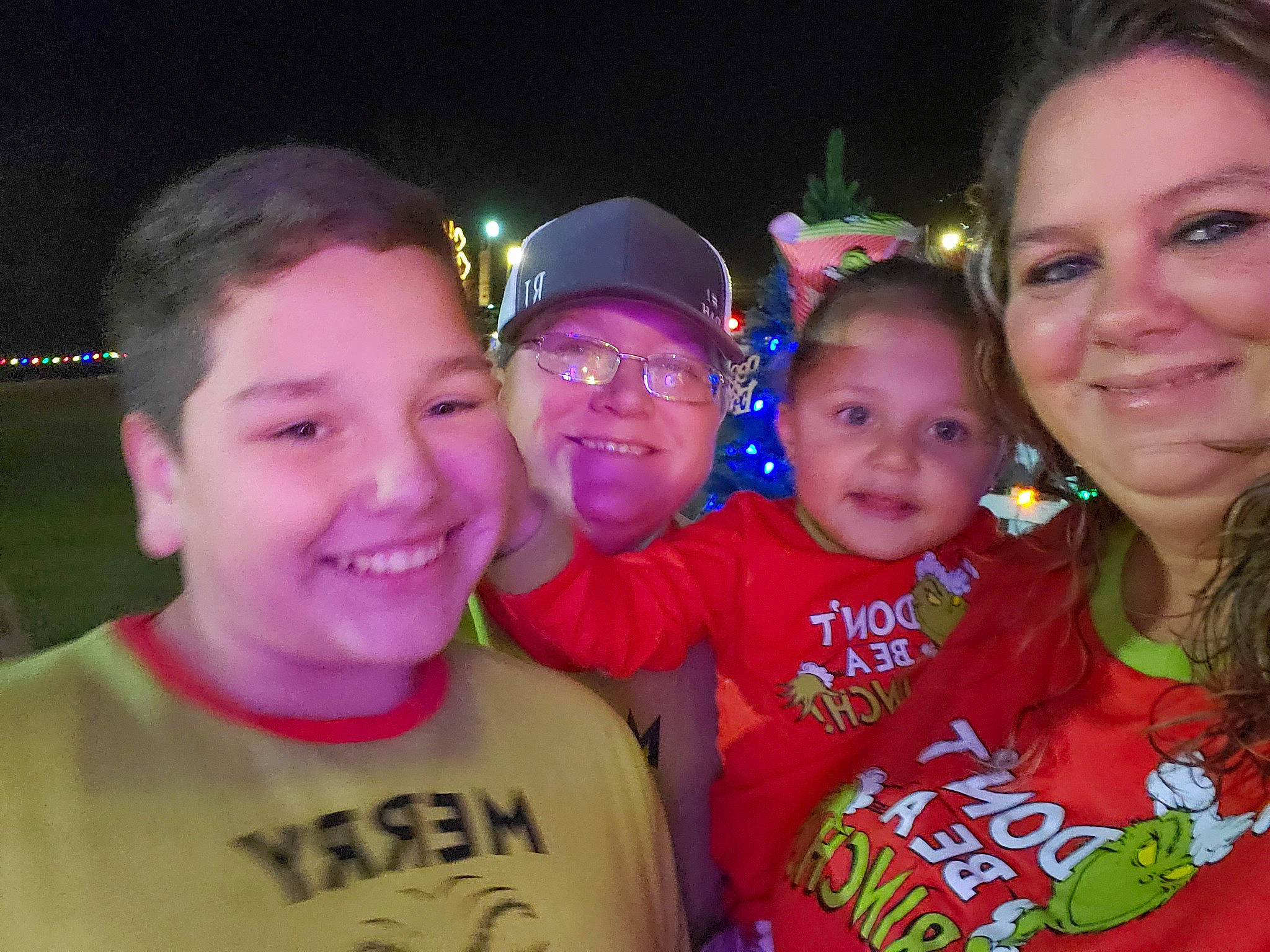 Kinleigh is registered to the contest to win money with this photo: child, cousin, event, family, friendship, fun, happy, headwear, joy, leisure, night, party, people, person, photobombing, photography, selfie, sibling, smile, t_shirt