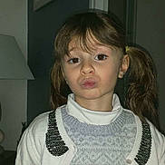 Lana participe au concours pour gagner de l'argent avec cette photo :