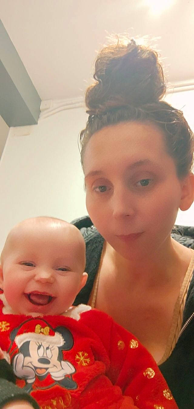 Leyna participe au concours pour gagner de l'argent avec cette photo : baby, beauty, bun, cheek, chin, ear, eyebrow, eyelash, face, forehead, happy, iris, lip, mouth, neck, nose, organ, person, skin, smile