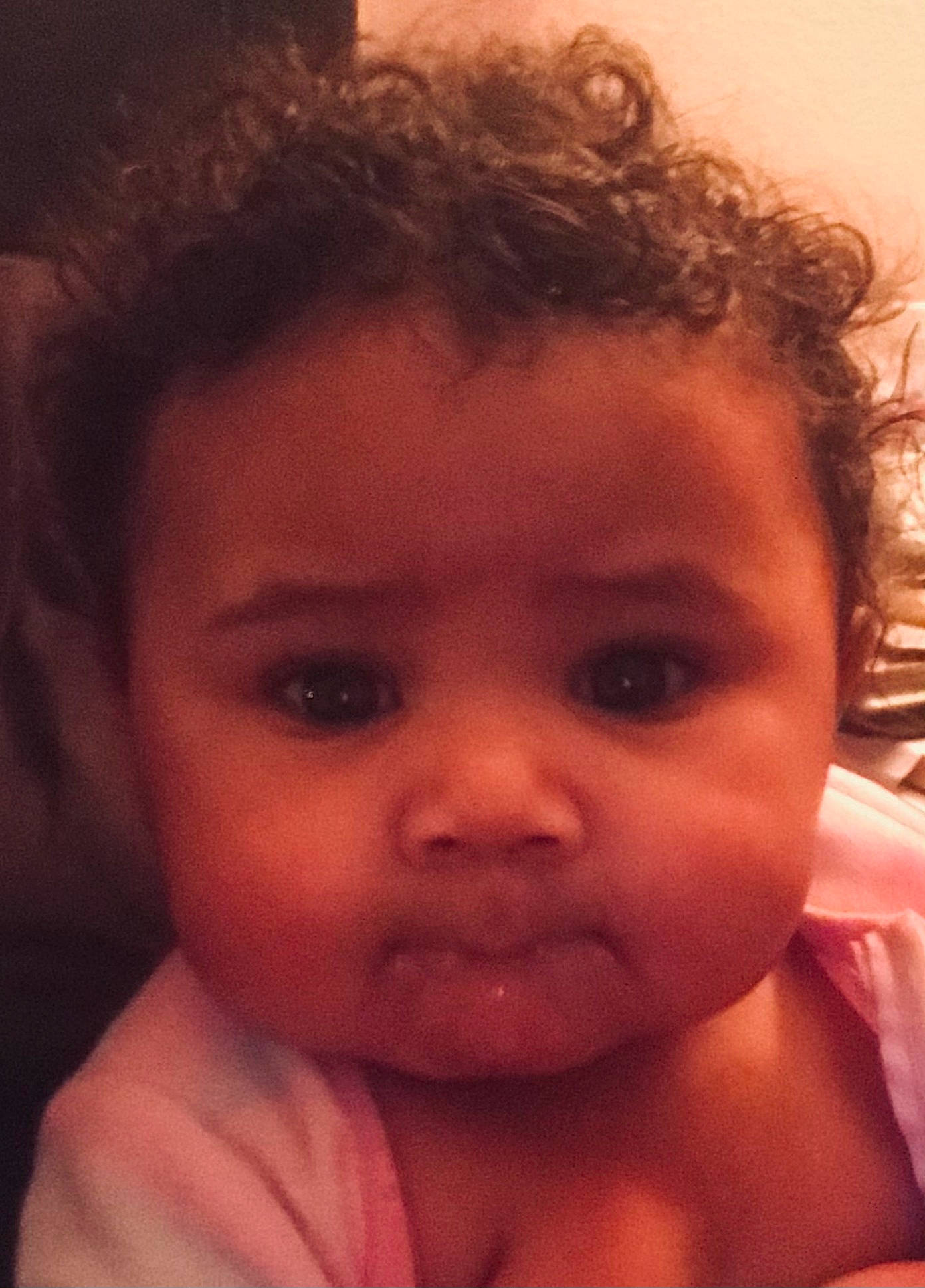 Aminah is registered to the contest to win money with this photo: cheek, chin, ear, eye, eyebrow, eyelash, flash_photography, forehead, hair, hairstyle, head, iris, jaw, lip, mouth, neck, nose, organ, person, skin