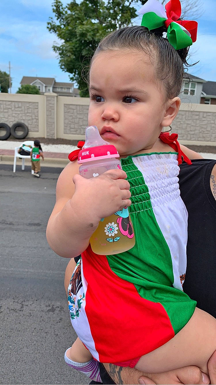 Yesenia joined the competition — help win amazing prizes! baby, baby_products, child, dairy, person, plant, play, summer, toddler, vacation