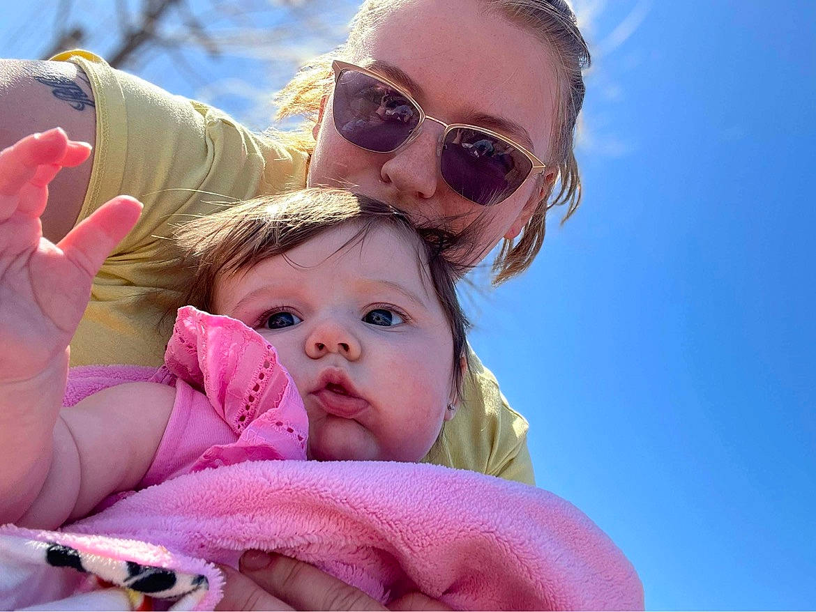 Arizona joined the competition — help win amazing prizes! baby_toddler_clothing, beauty, eyewear, face, facial_expression, finger, fun, gesture, goggles, grass, happy, head, leisure, people_in_nature, person, skin, sky, sunglasses, toddler, vision_care