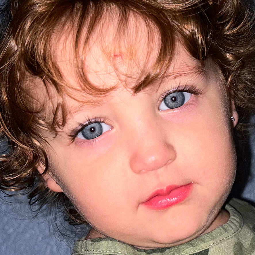 Giselle joined the competition — help win amazing prizes! baby, blonde, bodypart, cosmetics, face, finger, freckle, frown, hair, hand, head, lipstick, military, militaryuniform, mouth, person, photography, portrait, sad, selfie