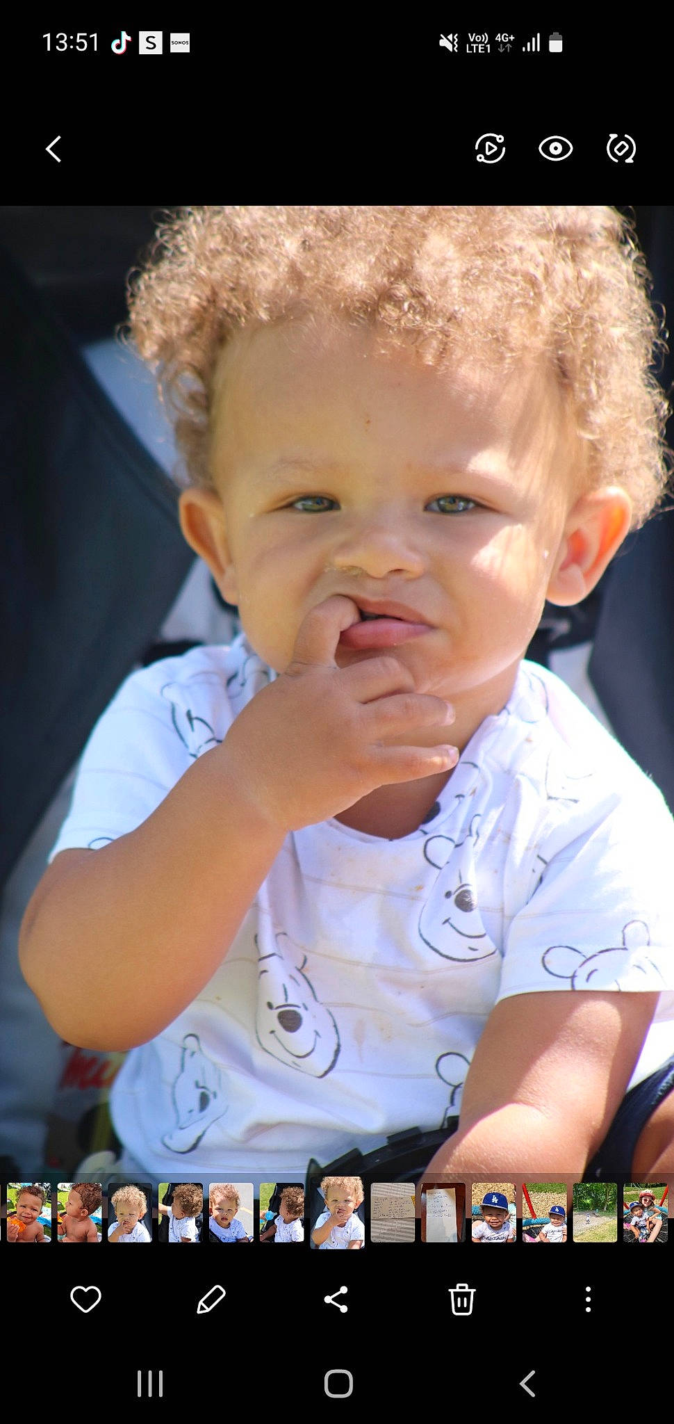 Jordan a rejoint le concours — aidez-le/la à gagner de superbes lots ! baby, cheek, child, chin, eyelash, facial_expression, font, fun, gesture, happy, human, indoor_games_and_sports, joy, mouth, nose, person, photo_caption, photograph, recreation, snapshot