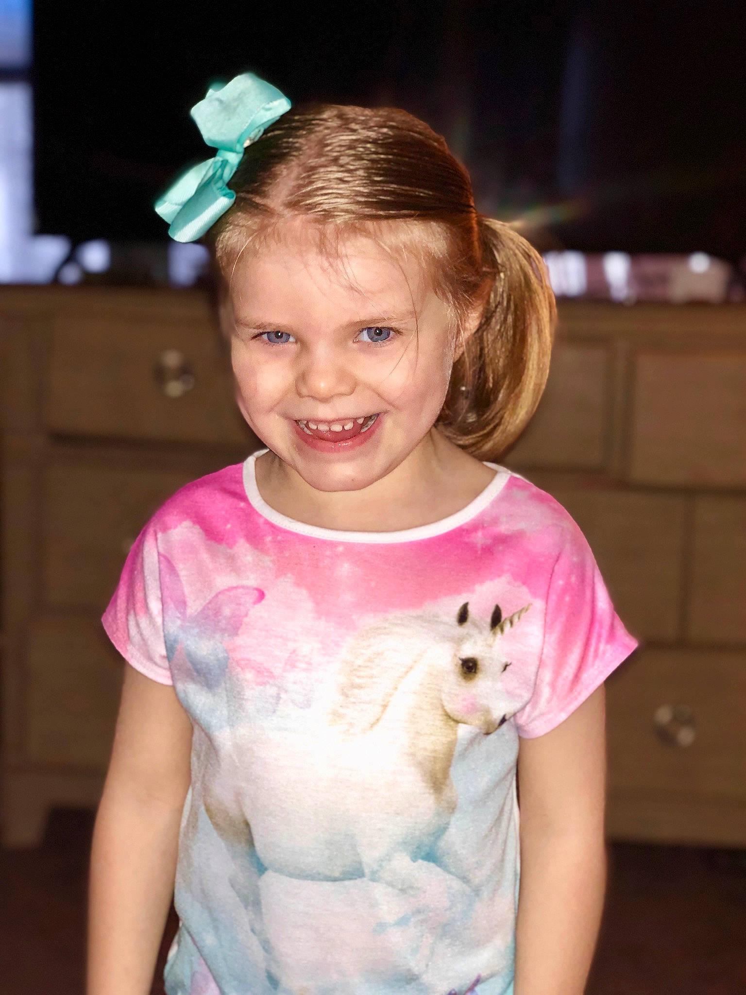 Cadence is registered to the contest to win money with this photo: canidae, child, ear, iris, joy, person, pink, skin, smile, t_shirt, toddler
