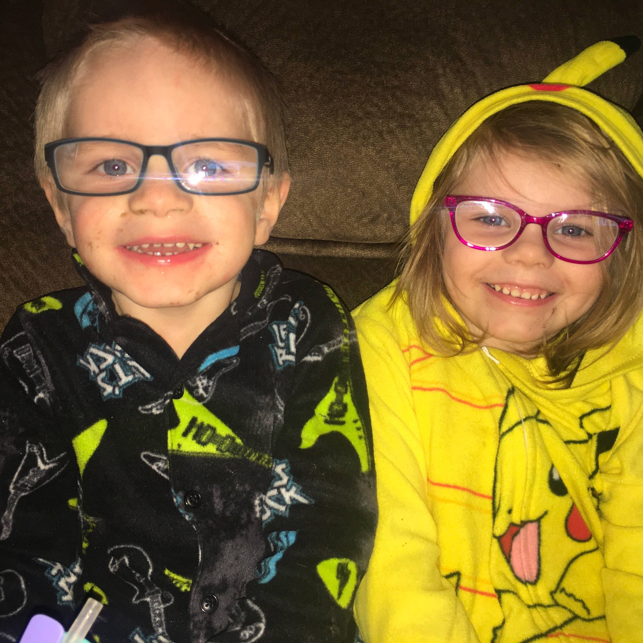 Cadence is registered to the contest to win money with this photo: child, cool, eyewear, fun, glasses, head, iris, joy, outerwear, person, personal_protective_equipment, photography, selfie, smile, t_shirt, toddler, yellow