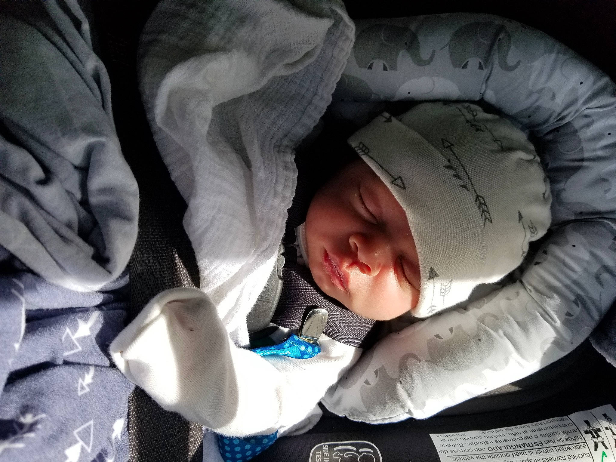 Andres is registered to the contest to win money with this photo: baby, baby_products, child, headwear, person, photography, product, sleep