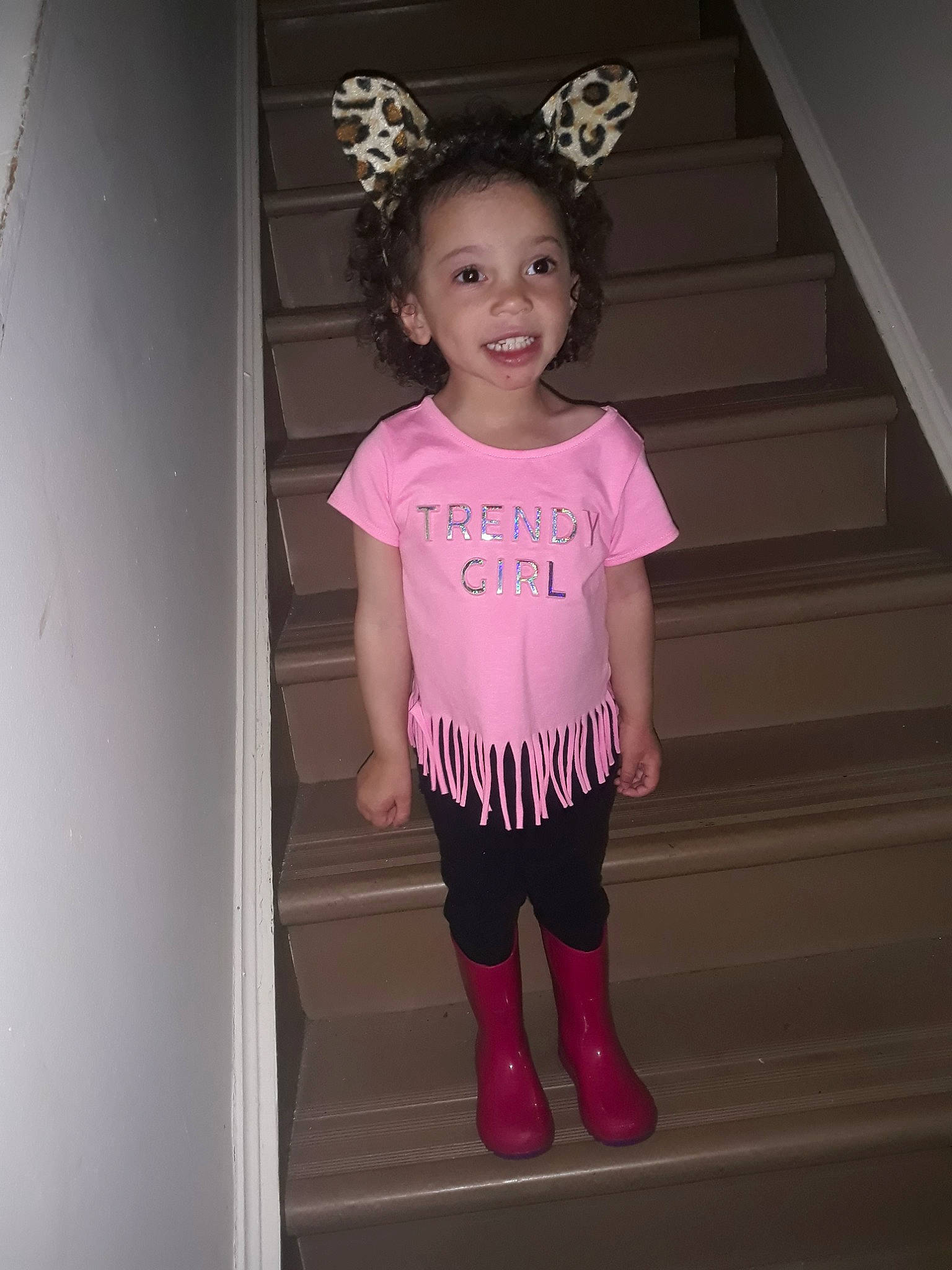Akira is registered to the contest to win money with this photo: baby_toddler_clothing, child, child_model, clothing, costume, footwear, head, joy, leggings, person, pink, sleeve, sportswear, standing, t_shirt, tights, toddler