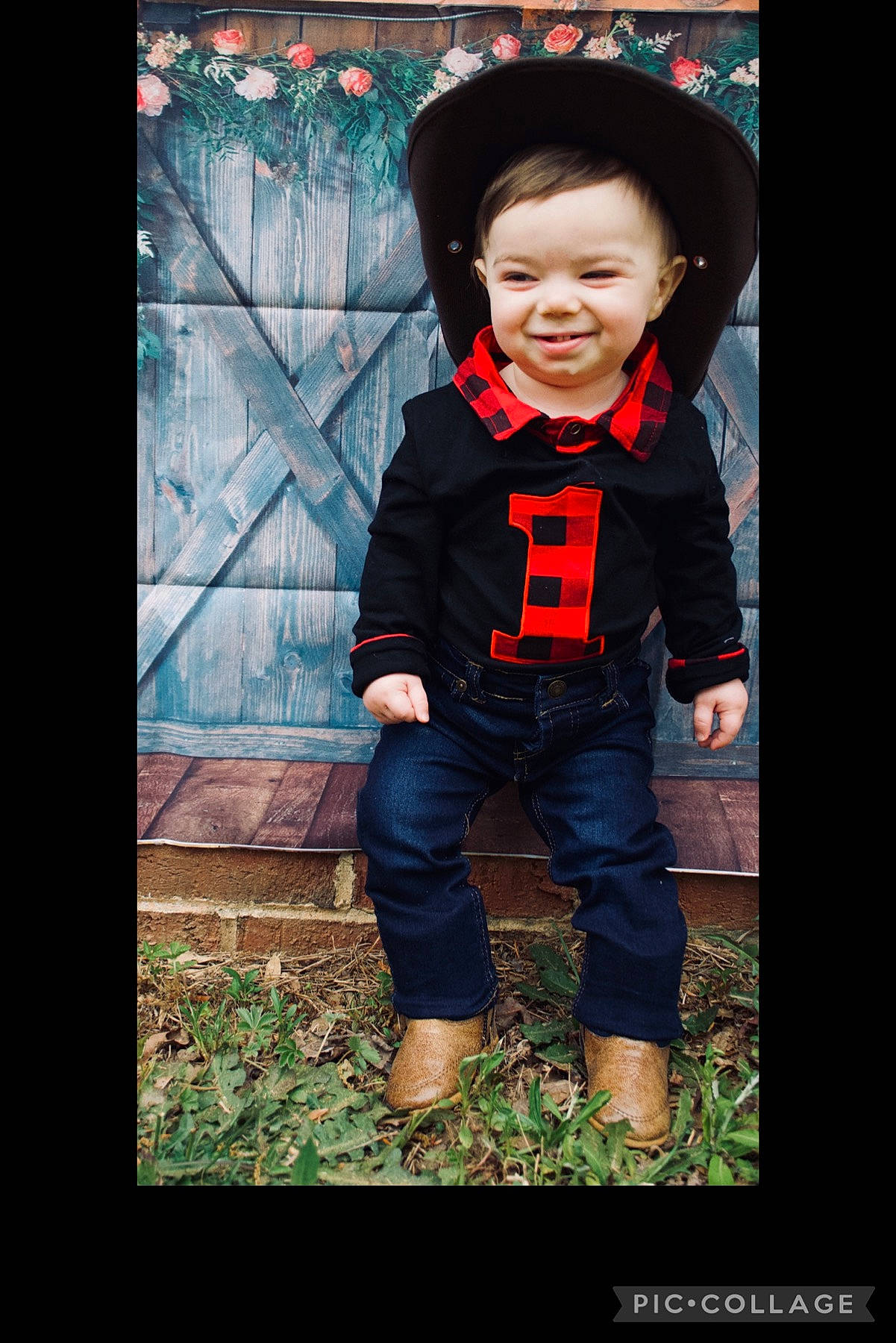 Waylon is registered to the contest to win money with this photo: baby, baby_toddler_clothing, child, electric_blue, flash_photography, formal_wear, fun, grass, happy, hat, joy, pattern, people_in_nature, person, personal_protective_equipment, sitting, sleeve, smile, stock_photography, sun_hat