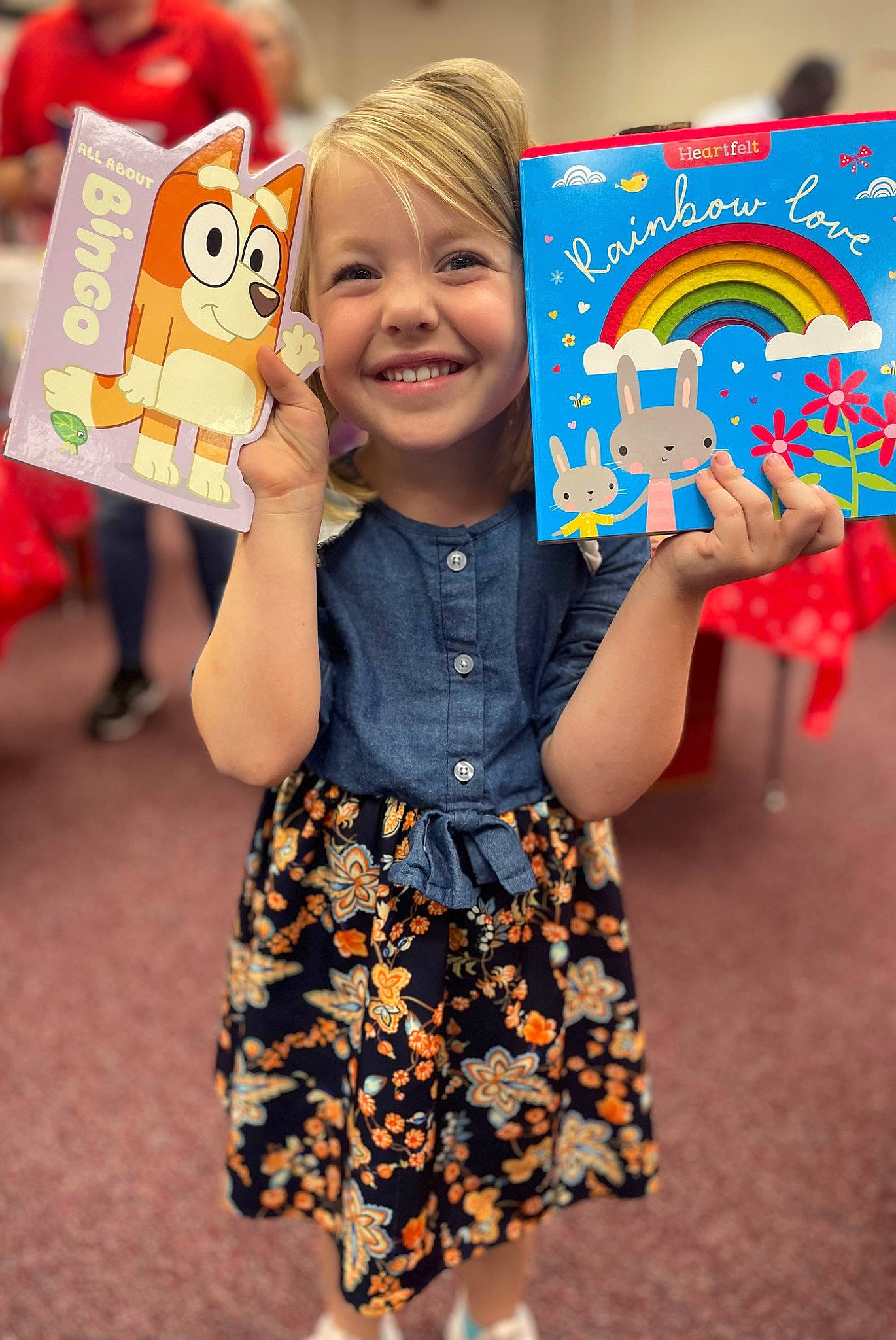 Alice joined the competition — help win amazing prizes! child, community, costume, day_dress, electric_blue, event, facial_expression, fashion_design, fun, hairstyle, happy, joy, people, person, play, product, sleeve, smile, snapshot, t_shirt