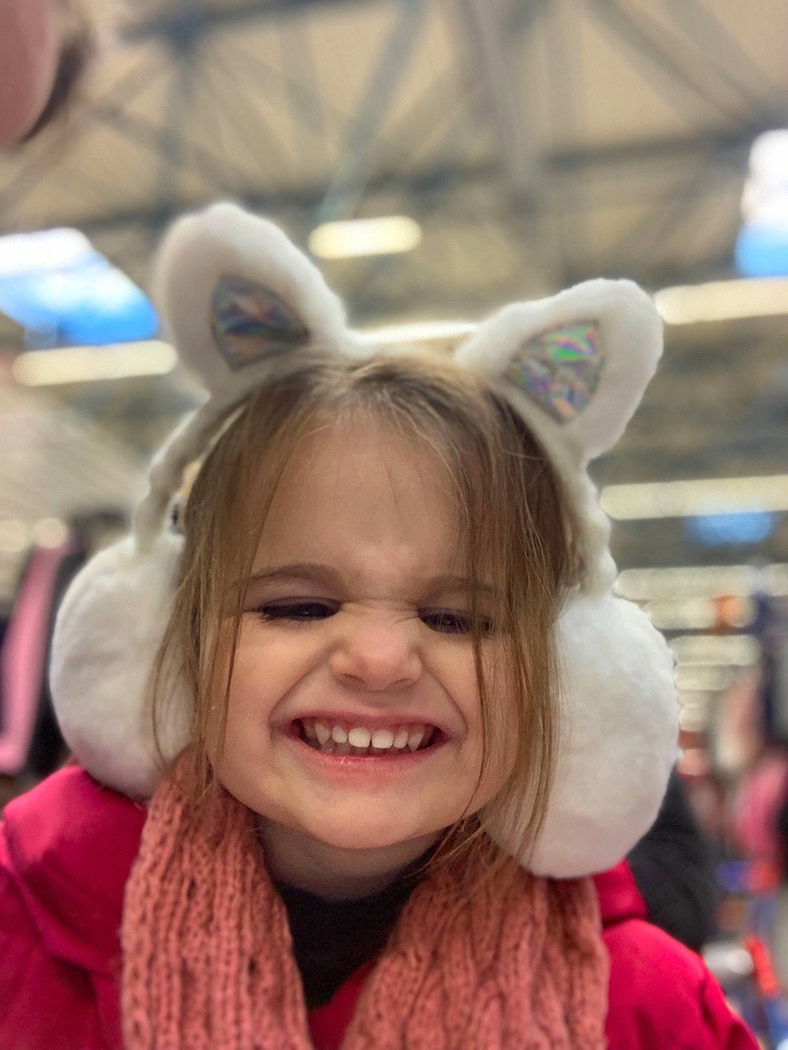 Thalya participe au concours pour gagner de l'argent avec cette photo : blond, cheek, child, ear, eye, eyelash, face, facial_expression, fun, happy, head, human_body, joy, laugh, lip, nose, organ, person, skin, smile