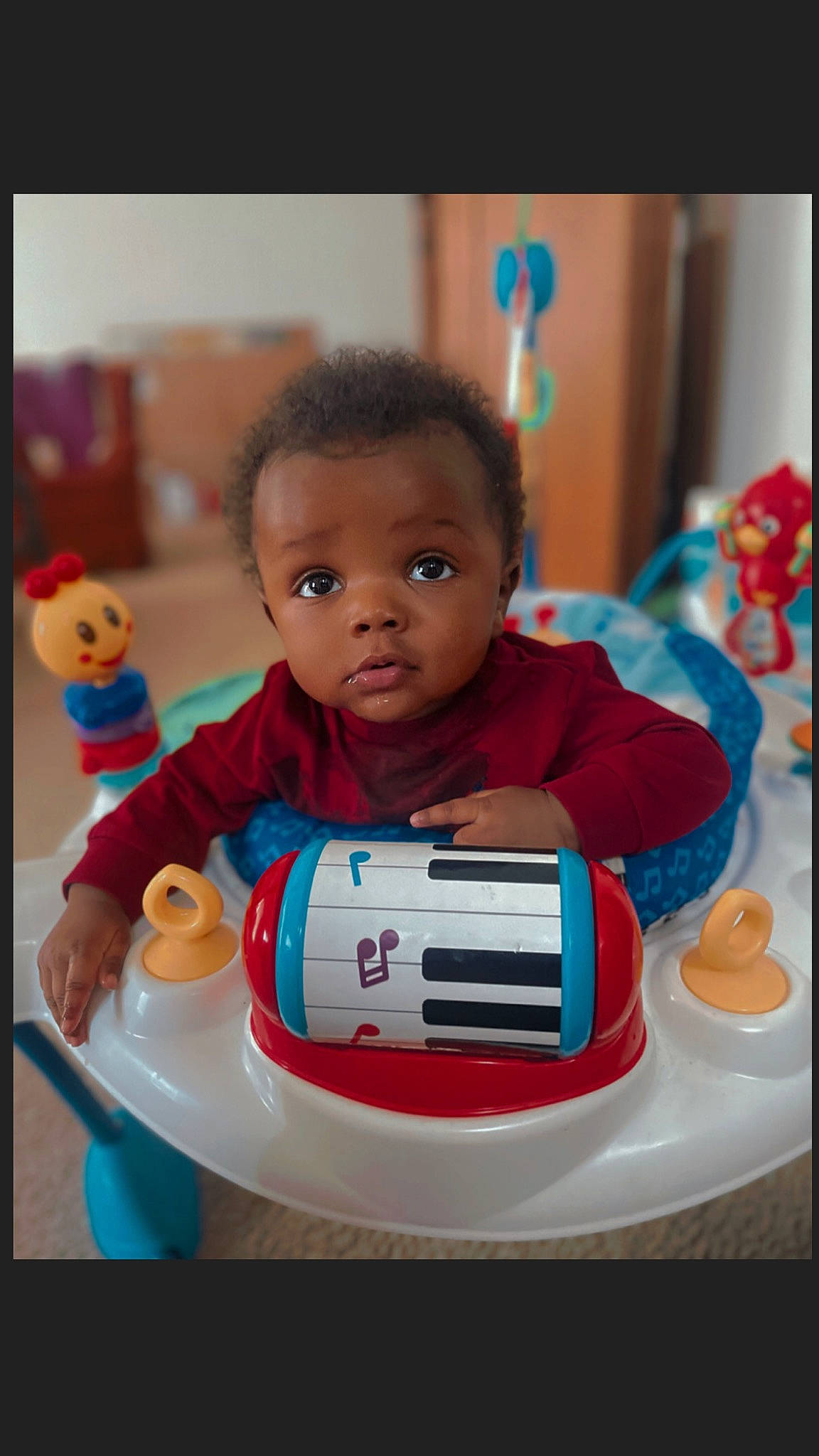 Zaiden joined the competition — help win amazing prizes! baby, baby_toddler_clothing, birthday_cake, cake, cake_decorating, chair, child, dessert, food, fun, gadget, happy, icing, person, plate, play, sitting, t_shirt, table, tableware