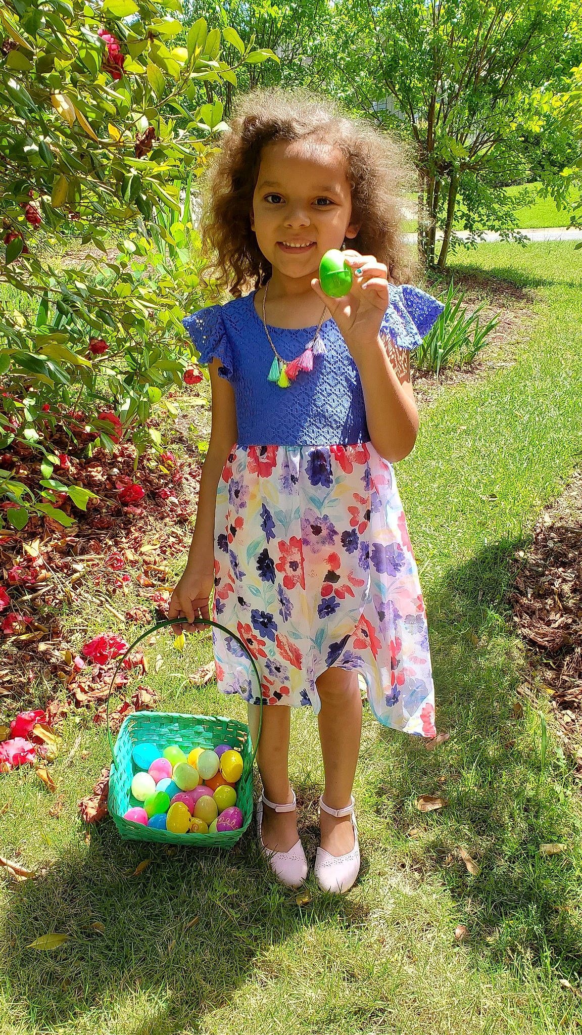 Nya is registered to the contest to win money with this photo: child, dress, joy, pattern, person, play, toddler