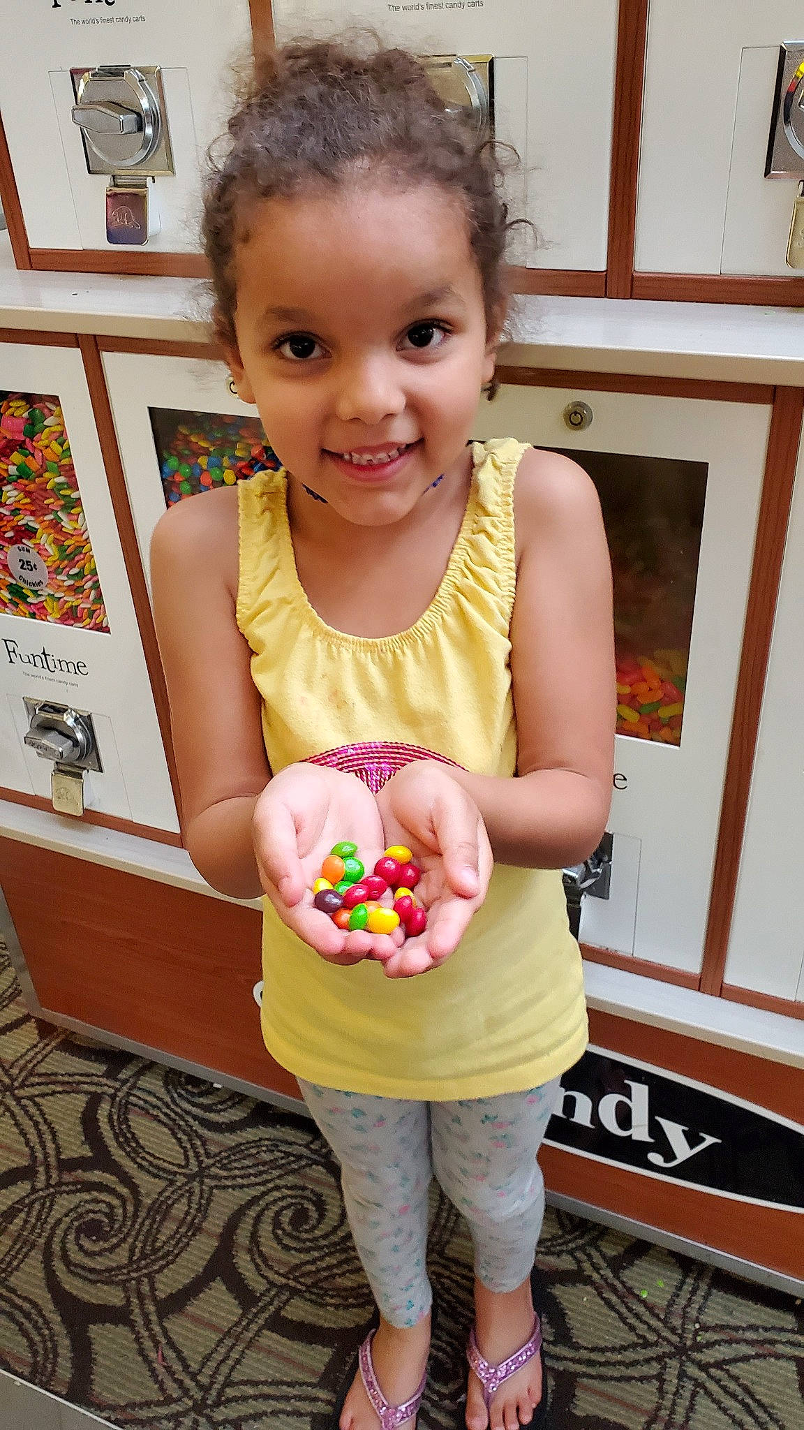 Nya is registered to the contest to win money with this photo: child, joy, person, play, smile, toddler