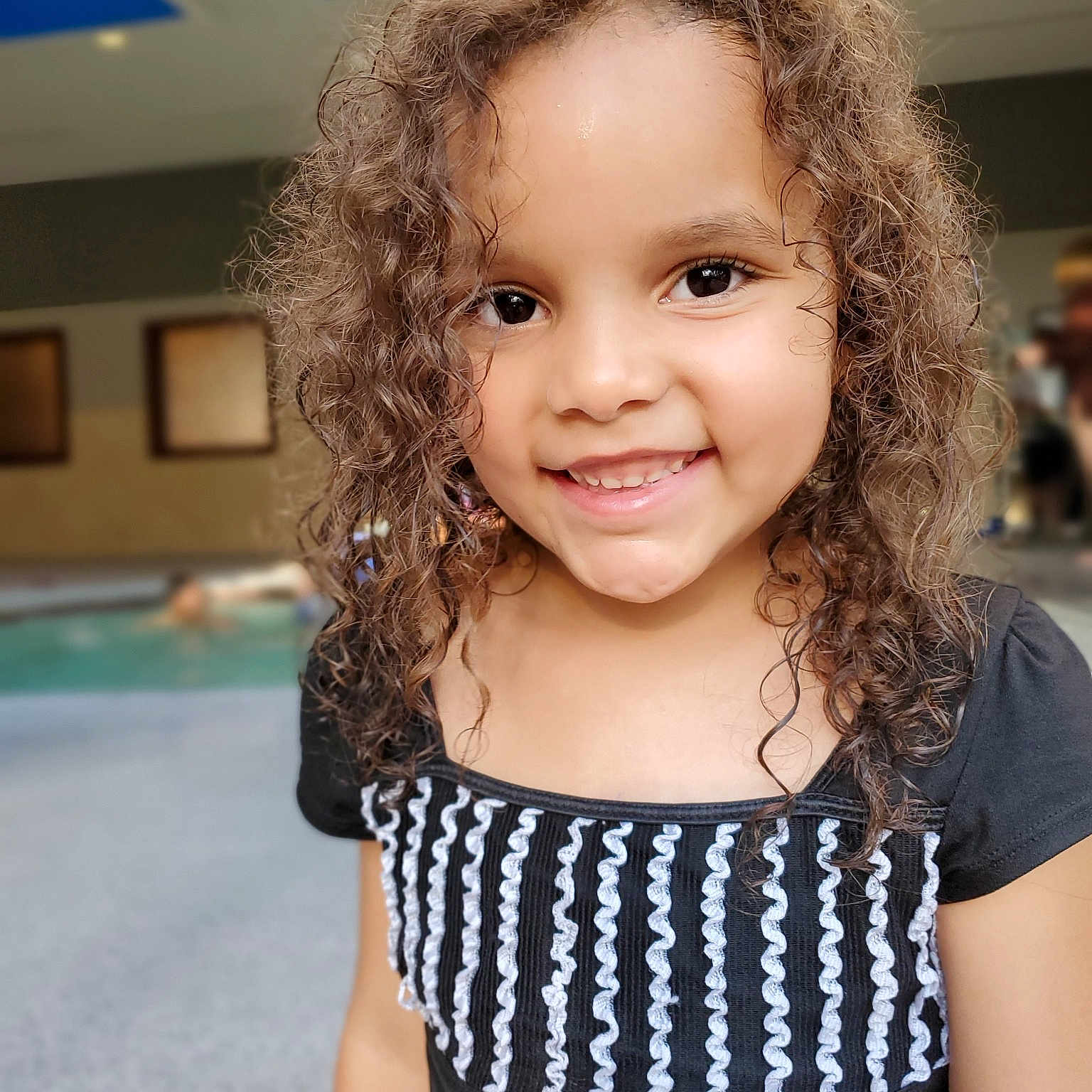 Nya is registered to the contest to win money with this photo: child, child_model, face, fun, hair, hairstyle, happy, iris, joy, long_hair, person, photography, smile, toddler, vacation