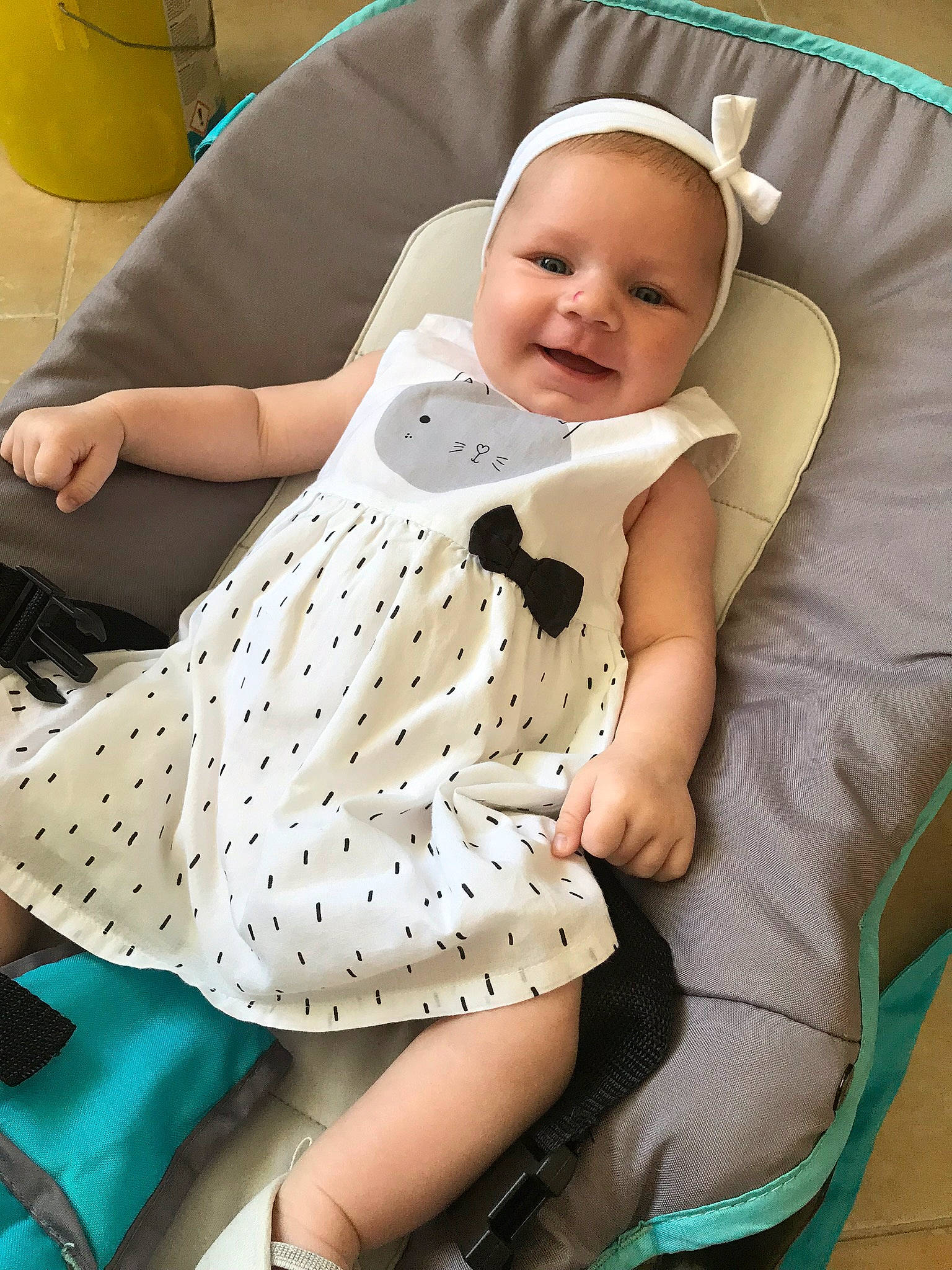 Linoa a rejoint le concours — aidez-le/la à gagner de superbes lots ! baby, baby_products, child, comfort, person, product, skin, toddler