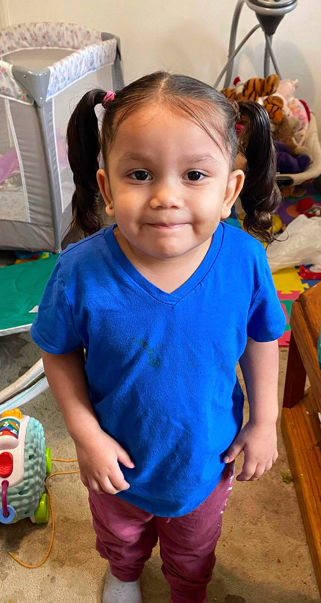 Avianzah is registered to the contest to win money with this photo: adaptation, ball, child, clothing, electric_blue, event, fun, hairstyle, happy, head, joy, leisure, party, person, plant, play, skin, sleeve, smile, t_shirt