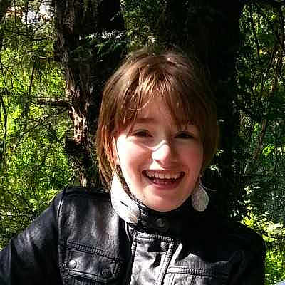 Gladys participe au concours pour gagner de l'argent avec cette photo :