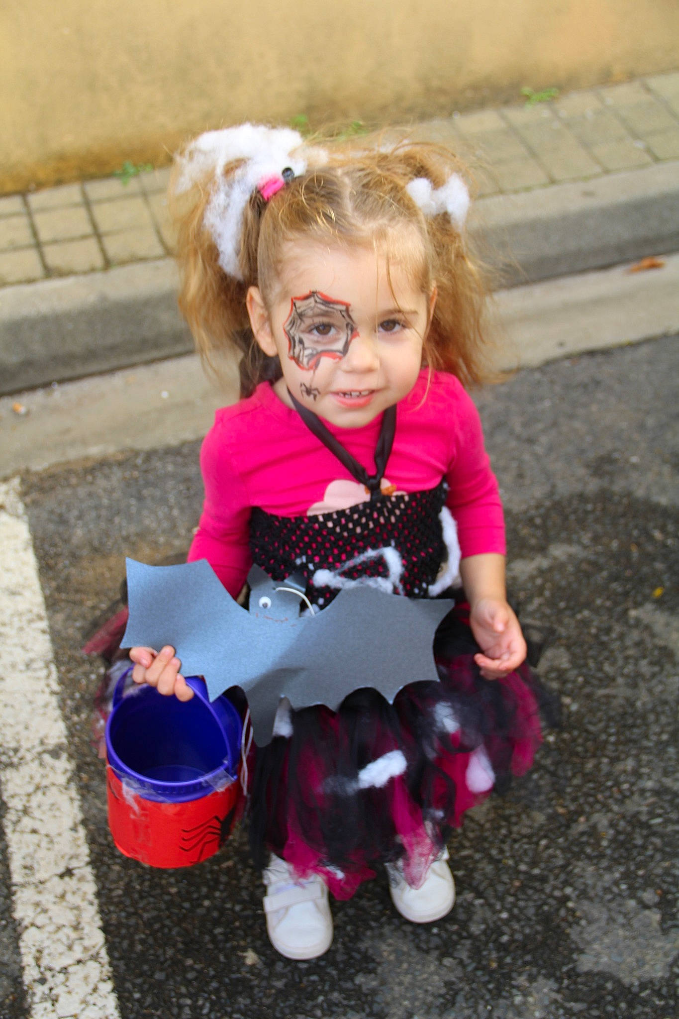 Florine a rejoint le concours — aidez-le/la à gagner de superbes lots ! child, fun, person, pink, play, purple, smile, toddler