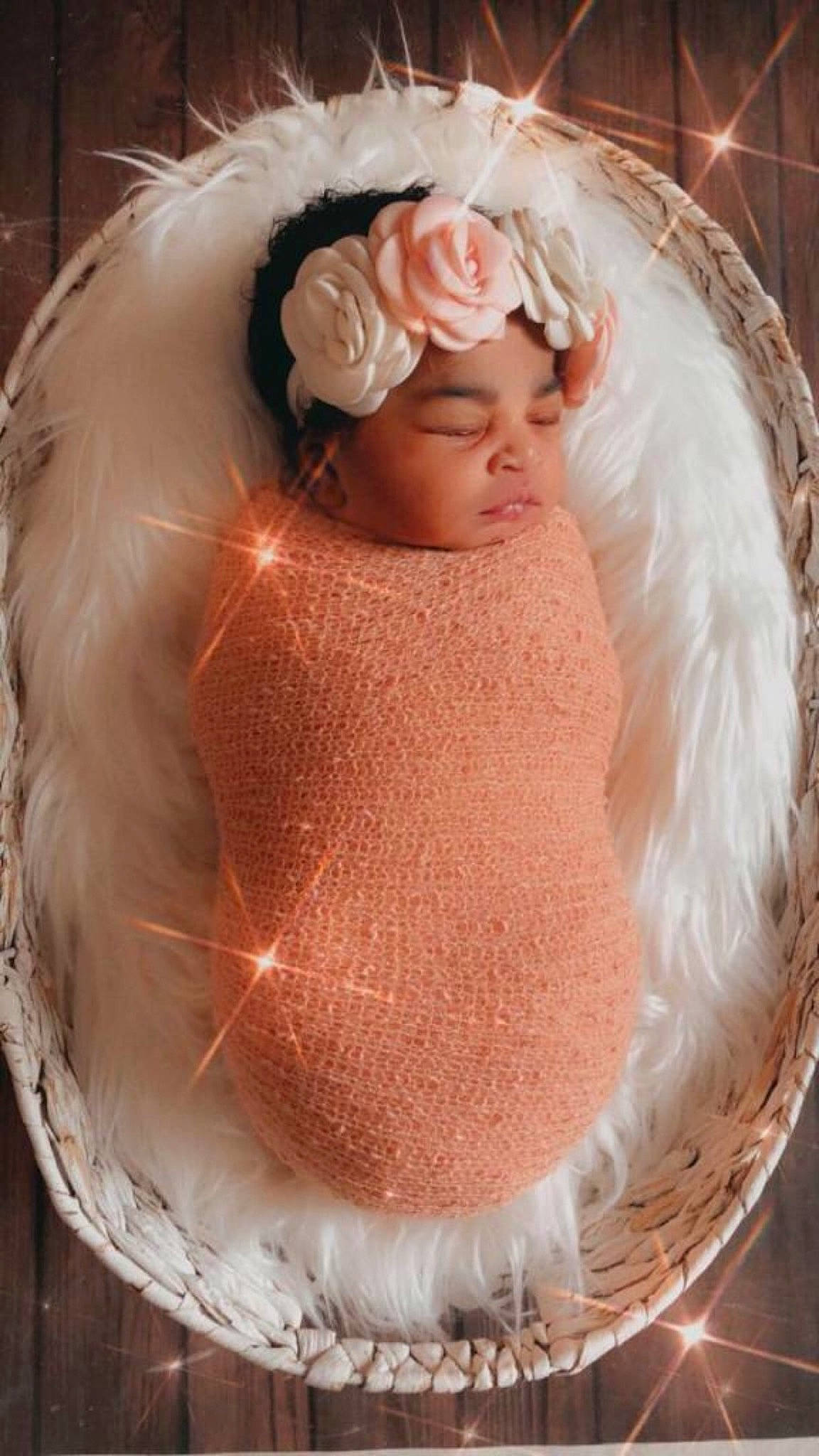 Marleena Morgan is registered to the contest to win money with this photo: bridal_accessory, cake_decorating, costume_hat, event, fashion_accessory, feather, flower, fur, hair_accessory, headgear, headpiece, headwear, icing, jewellery, ornament, peach, person, petal, serveware, sugar_cake